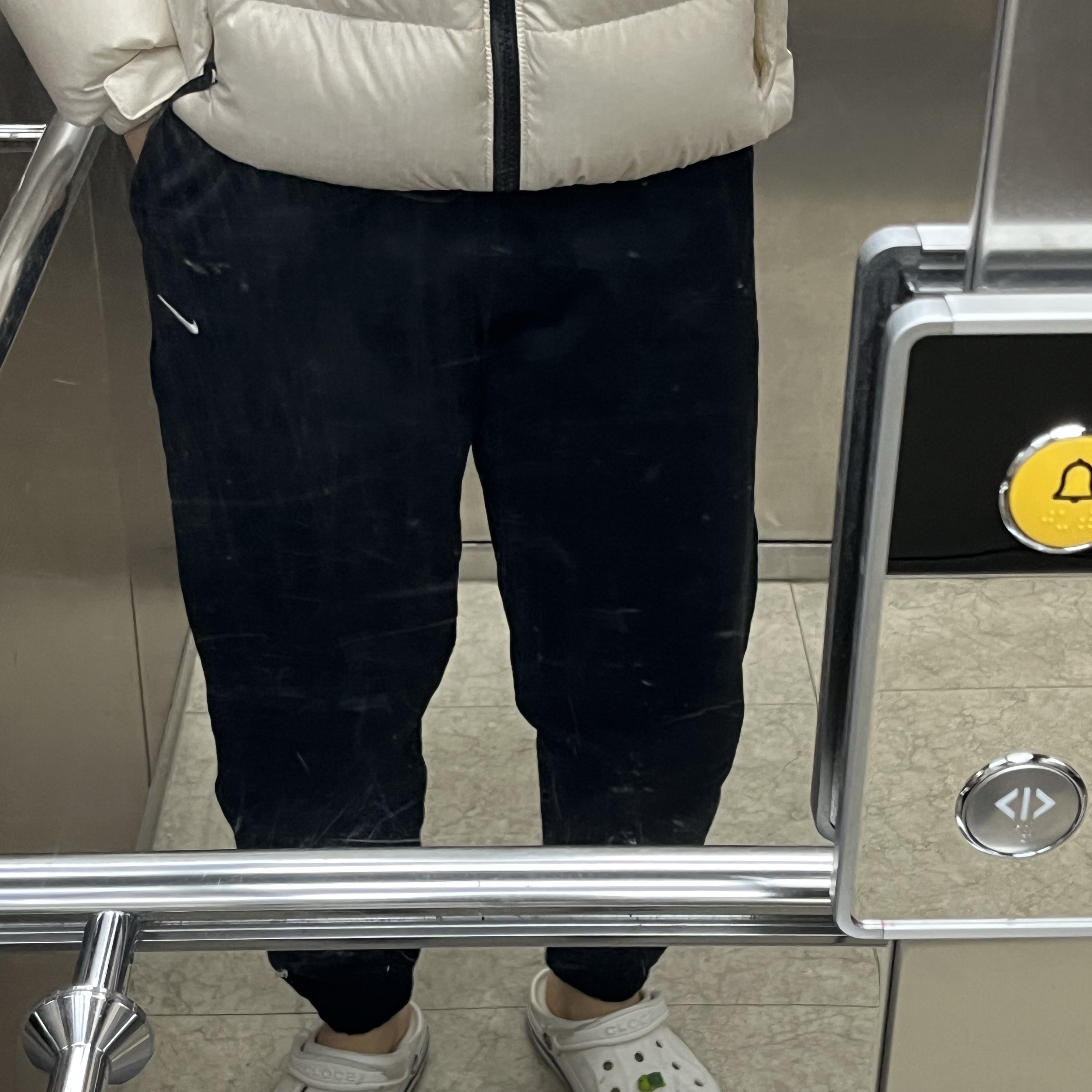 Nike NRG Solo Swoosh Fleece Pants Black White - Asia 착용 스타일