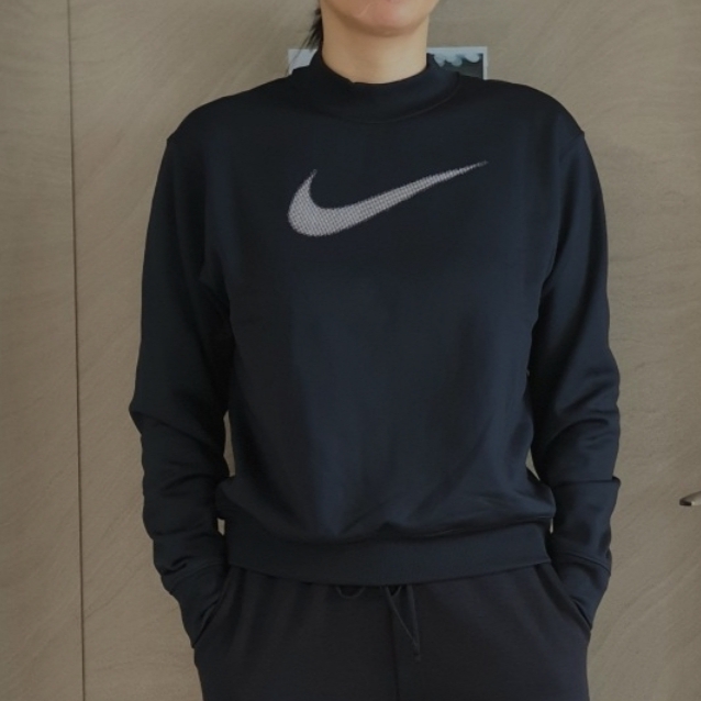 (W) Nike Therma-Fit All Time GX Crew Sweatshirts Black - Asia 착용 스타일 - 1