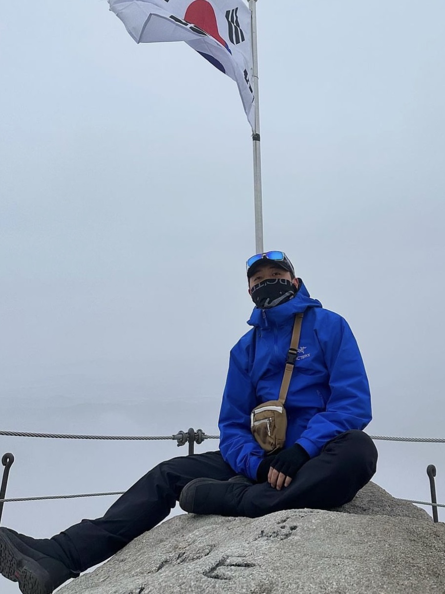 Arc'teryx Beta LT Jacket Vitality 착용 스타일 - 4
