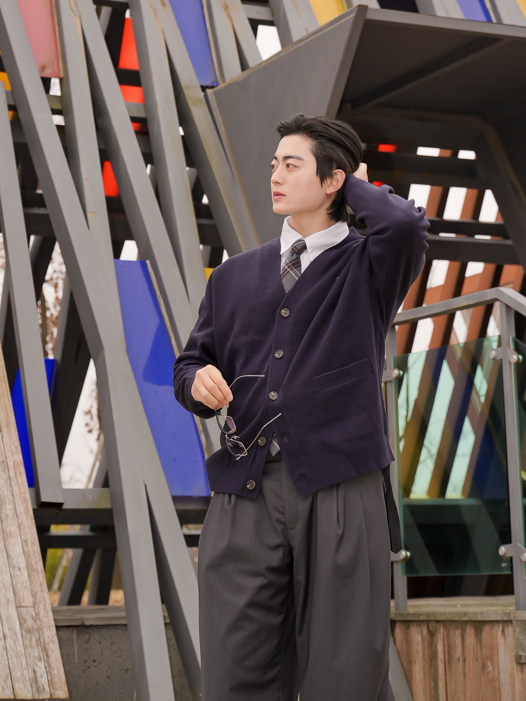 Kinchi Grainy - 547 (a) Black 착용 스타일 - 4