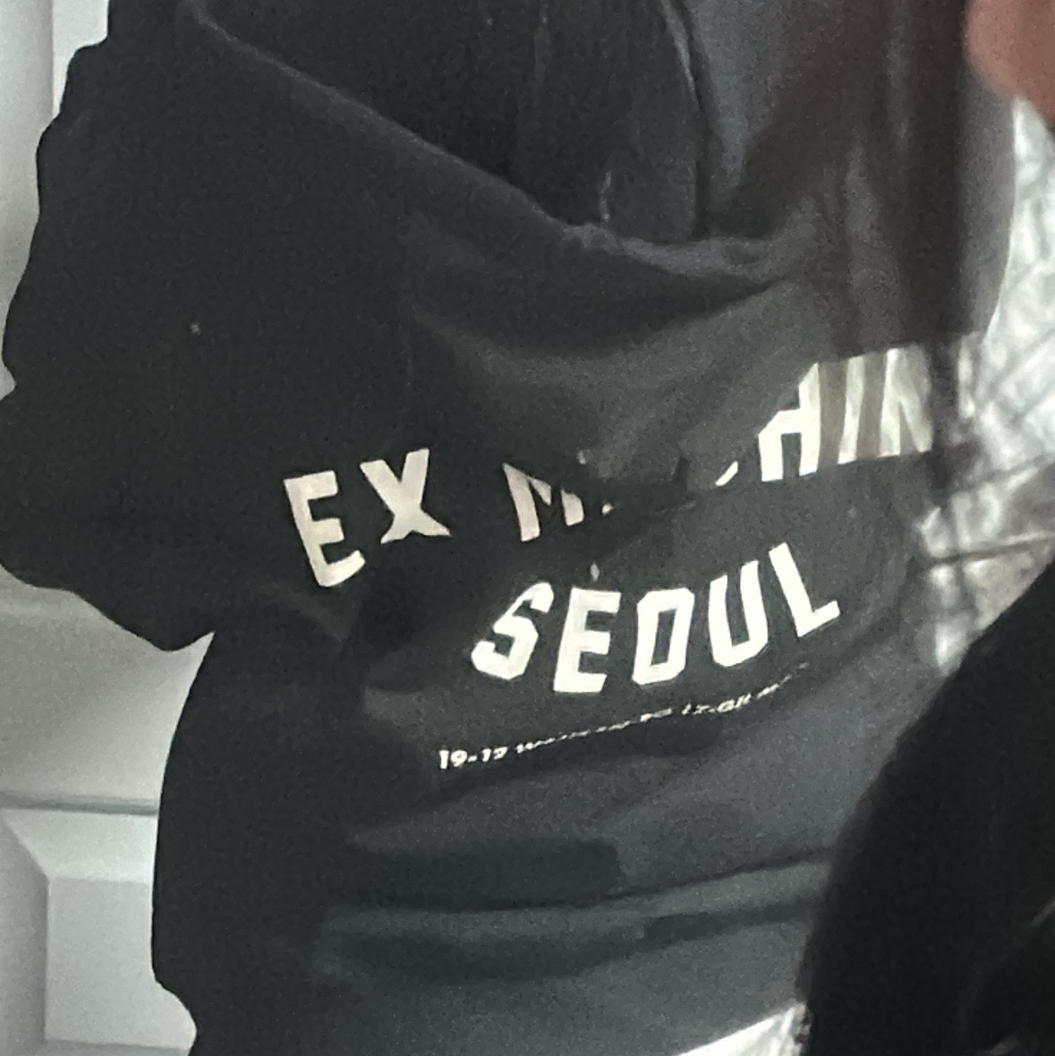 Deus Ex Machina Seoul College Hooded Jacket Black 착용 스타일 - 1