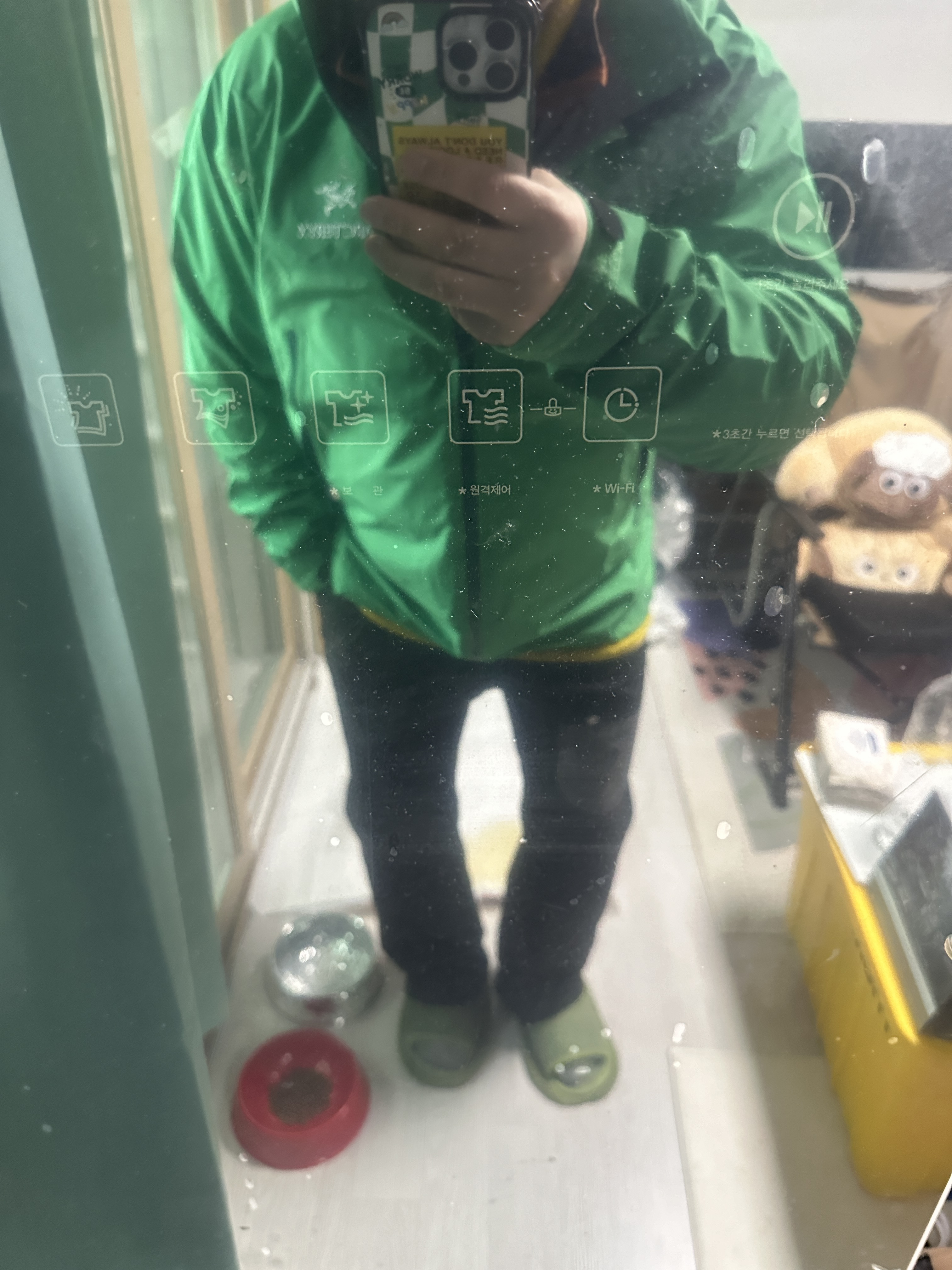 Ostrya Alpine Soft Shell Pants Black, Arc'teryx Beta AR Jacket Kingfisher 착용 스타일