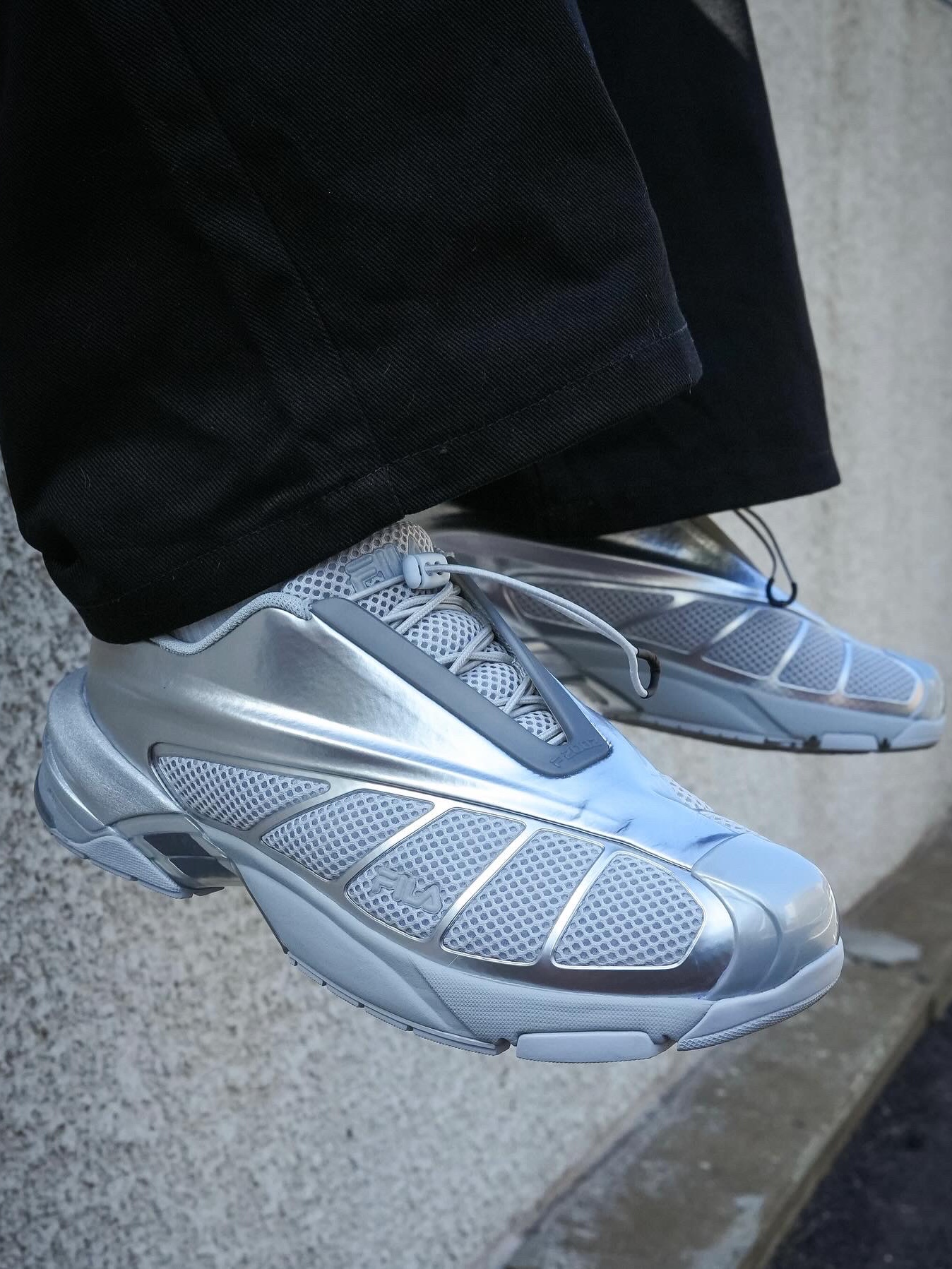 Fila Replica 2002 Grey White 착용 스타일 - 2