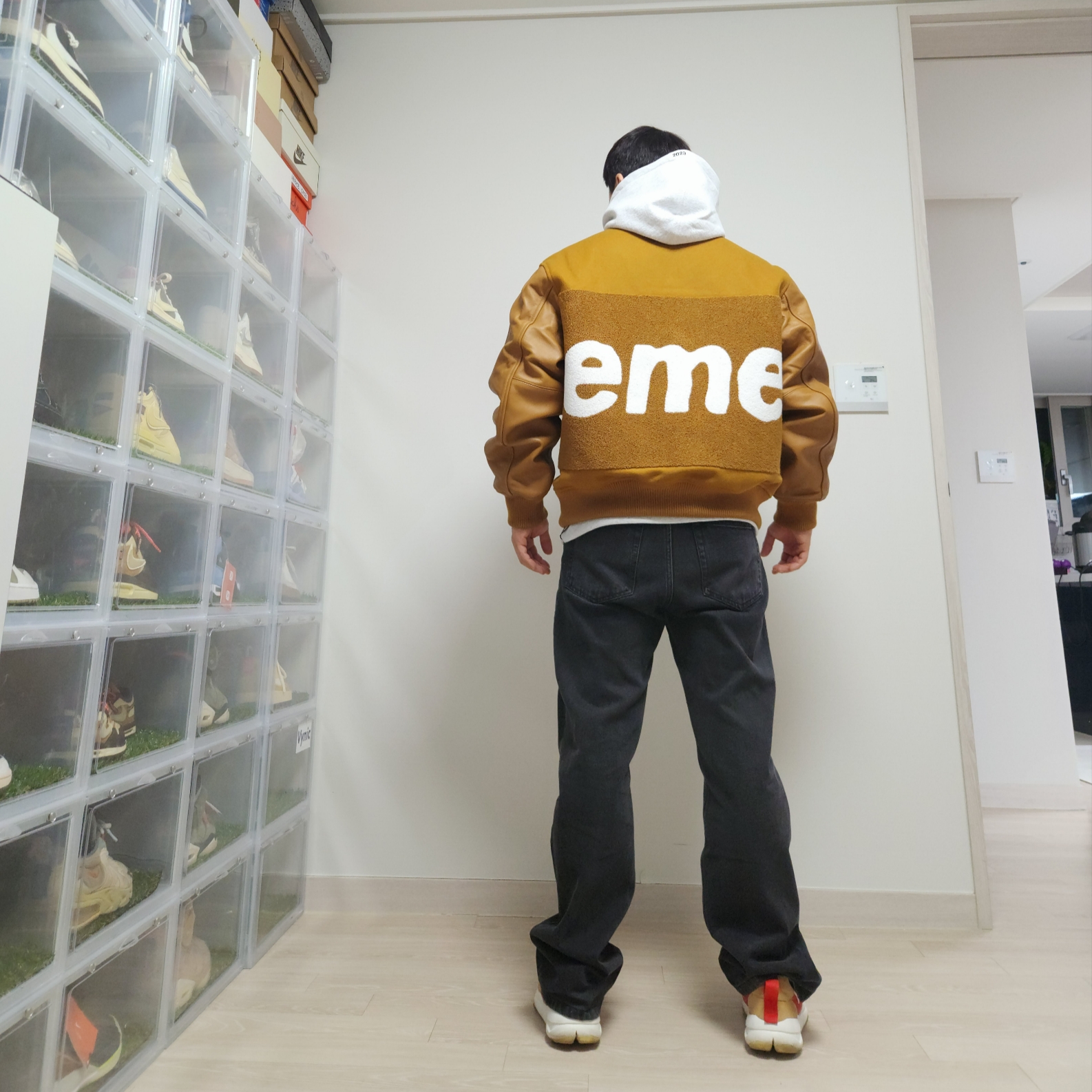 Supreme Box Logo Hooded Sweatshirt Ash Grey - 23FW, Nike x Tom Sachs Mars Yard Shoe 2.0 Space Camp 착용 스타일 - 5