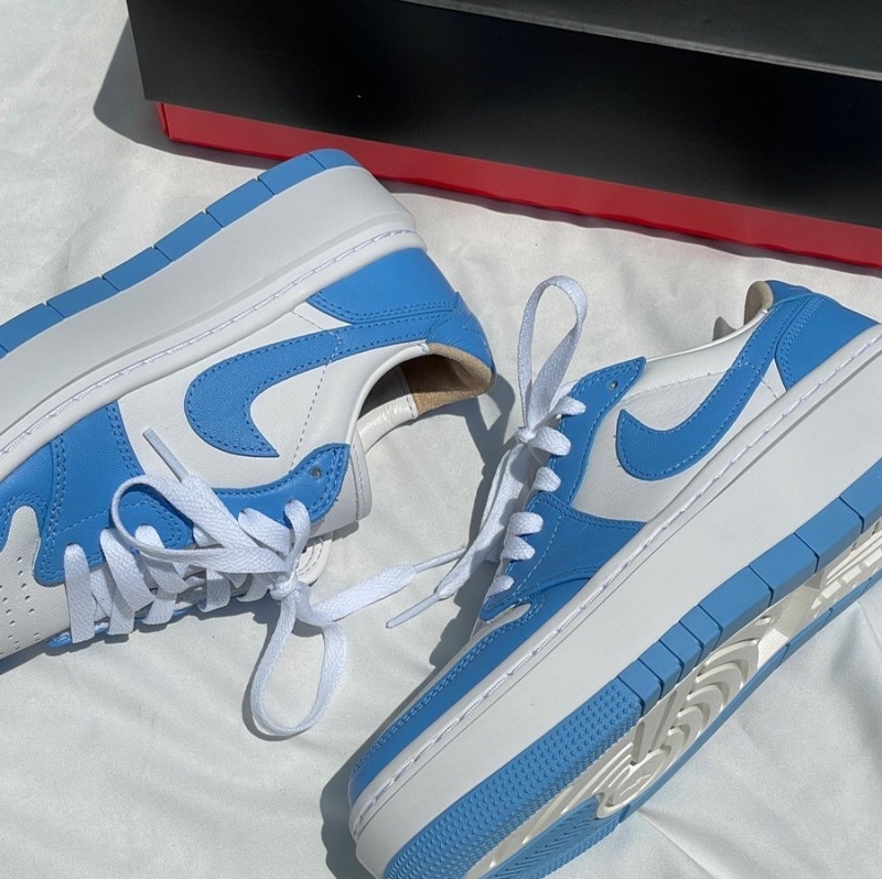 (W) Jordan 1 Elevate Low SE University Blue 착용 스타일 - 2