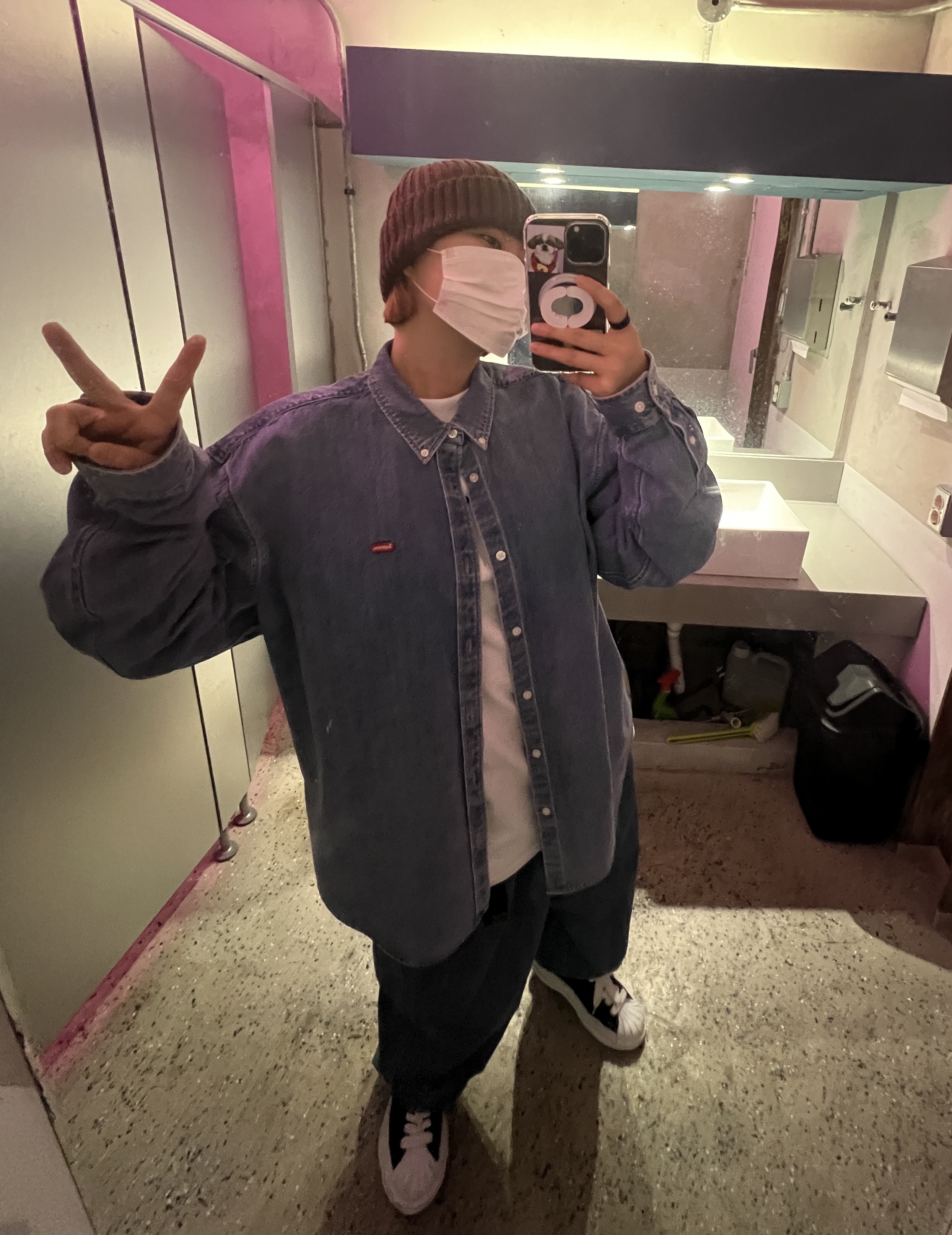 Supreme Small Box Shirt Denim - 23FW, Maison Mihara Yasuhiro Blakey OG Sole Canvas Low-top Sneakers Black White 착용 스타일