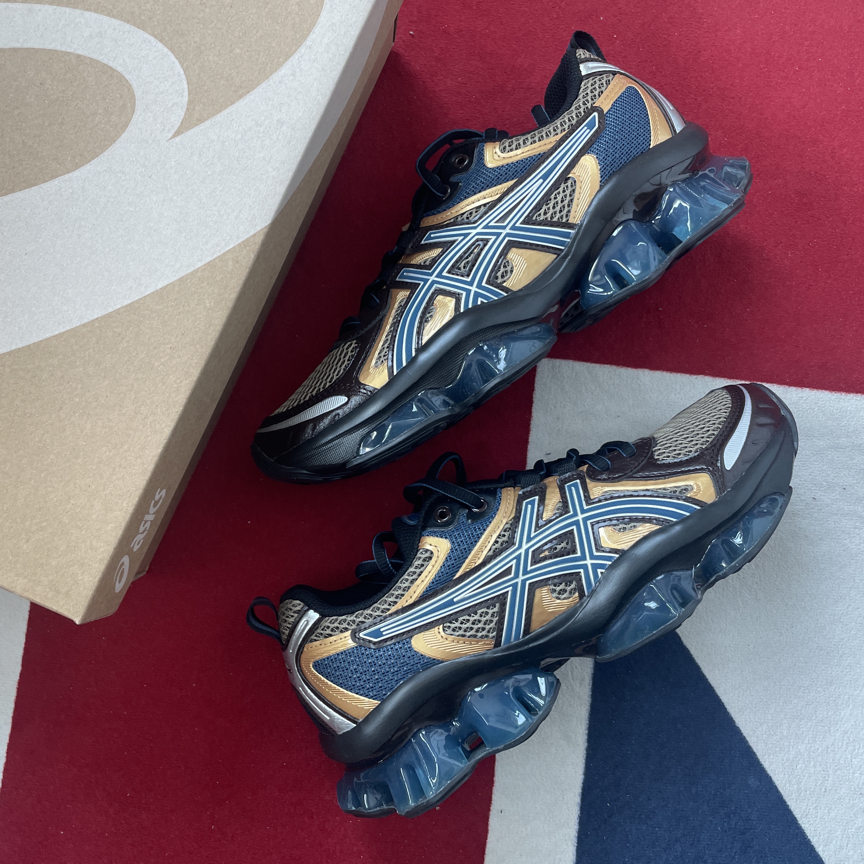 Asics Gel-Quantum Kinetic Pepper Light Indigo 착용 스타일