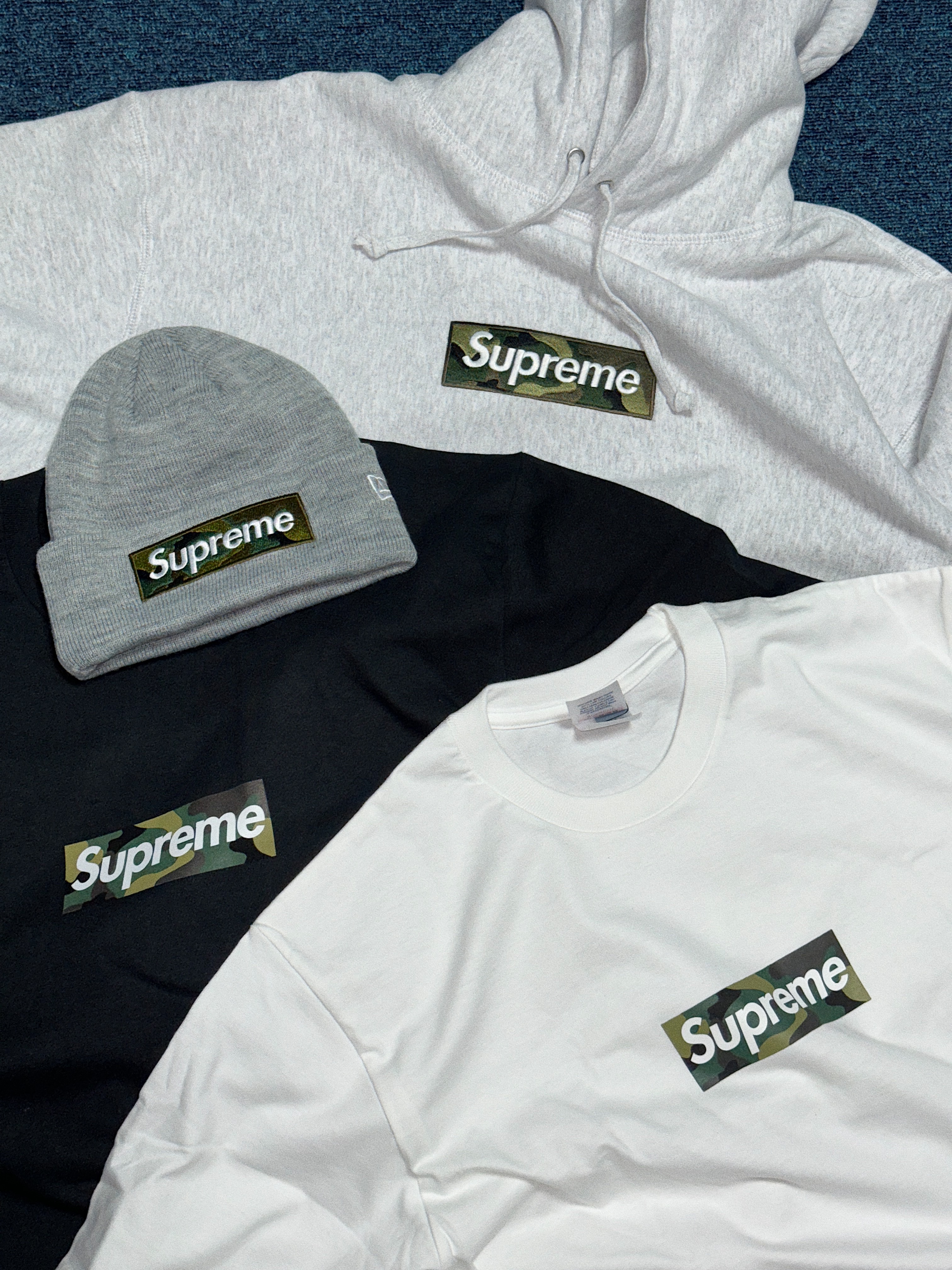 Supreme Box Logo T-Shirt White - 23FW, Supreme Box Logo T-Shirt Black - 23FW 착용 스타일