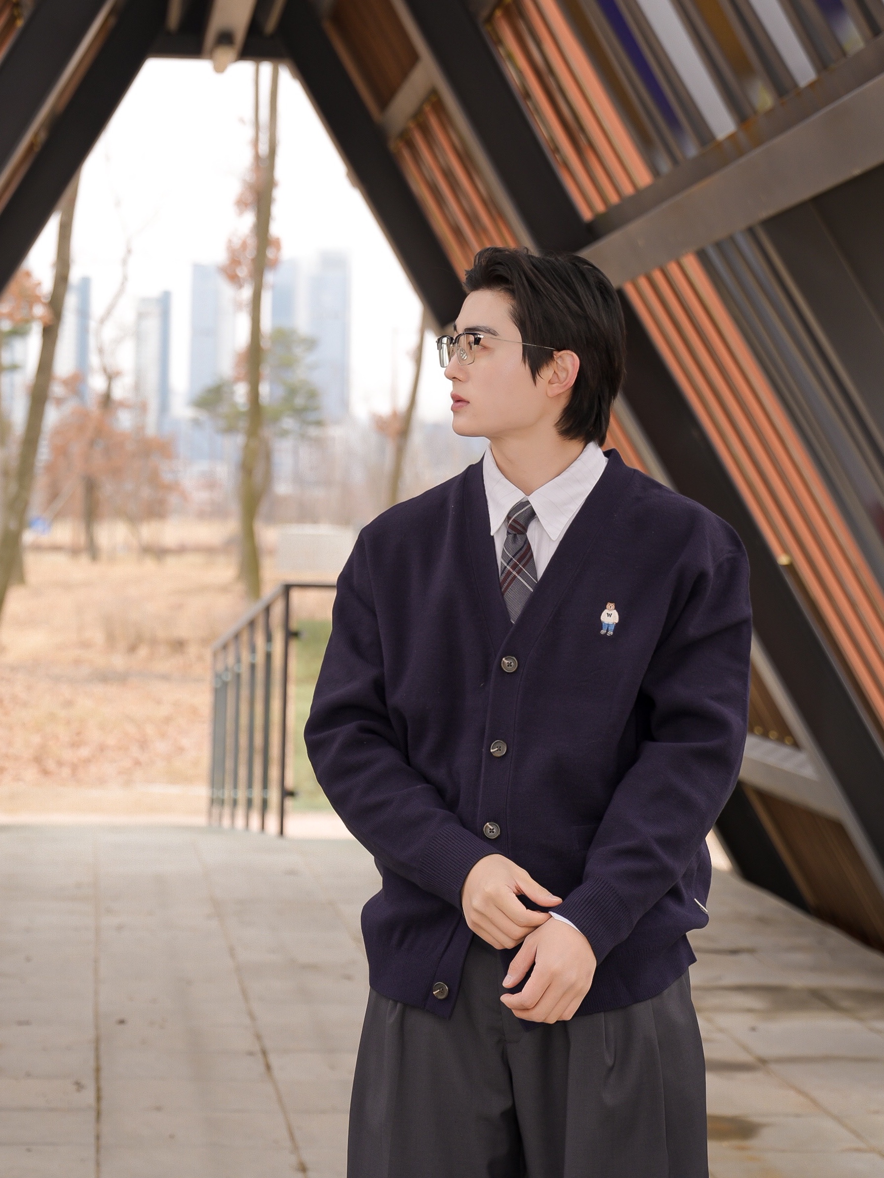 Kinchi Grainy - 547 (a) Black 착용 스타일 - 3