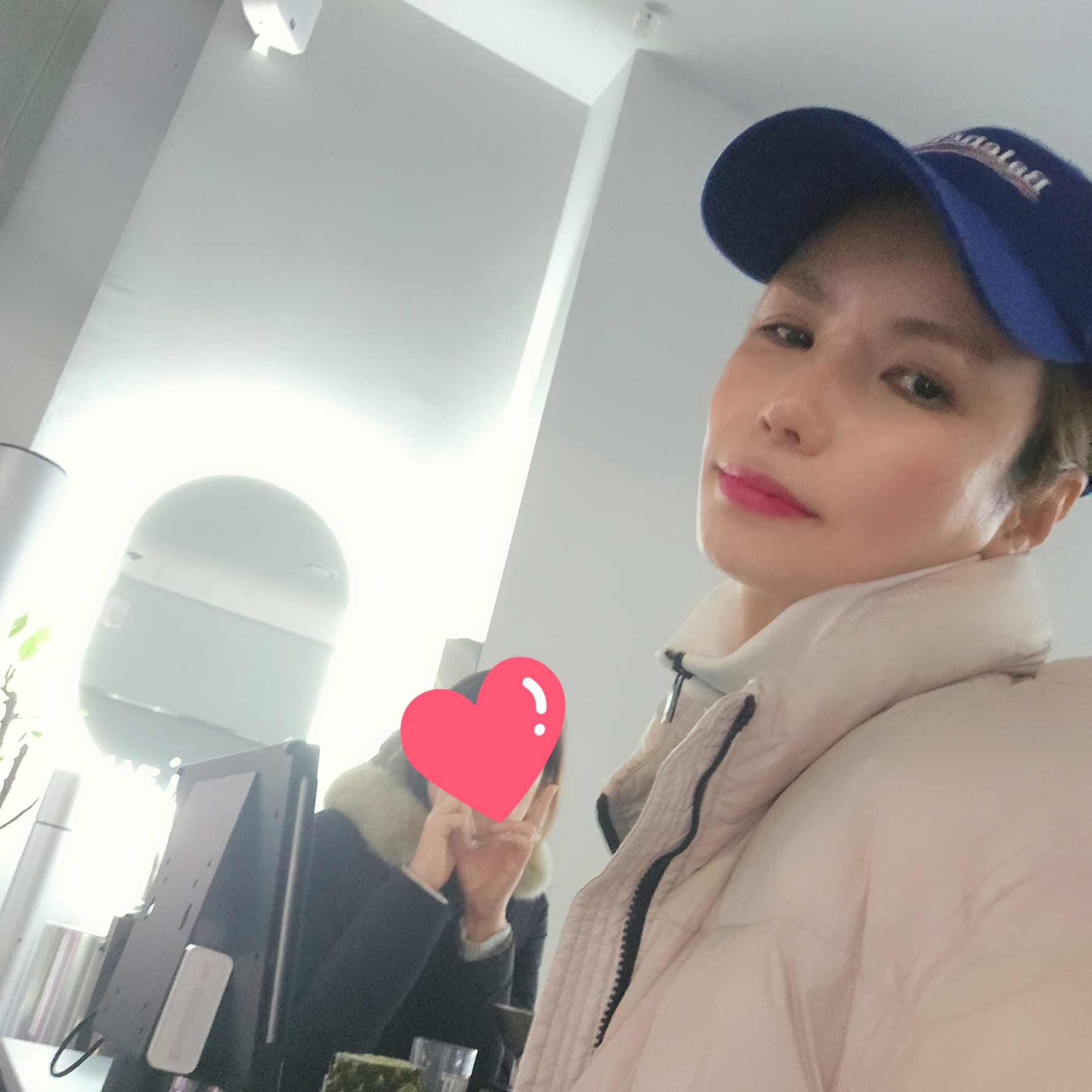 Jordan 1 x Travis Scott x Fragment Retro Low OG SP Military Blue, Stone Island 40623 Garment Dyed Crinkle Reps Recycled Nylon Down Jacket Plaster - 23FW 착용 스타일 - 3