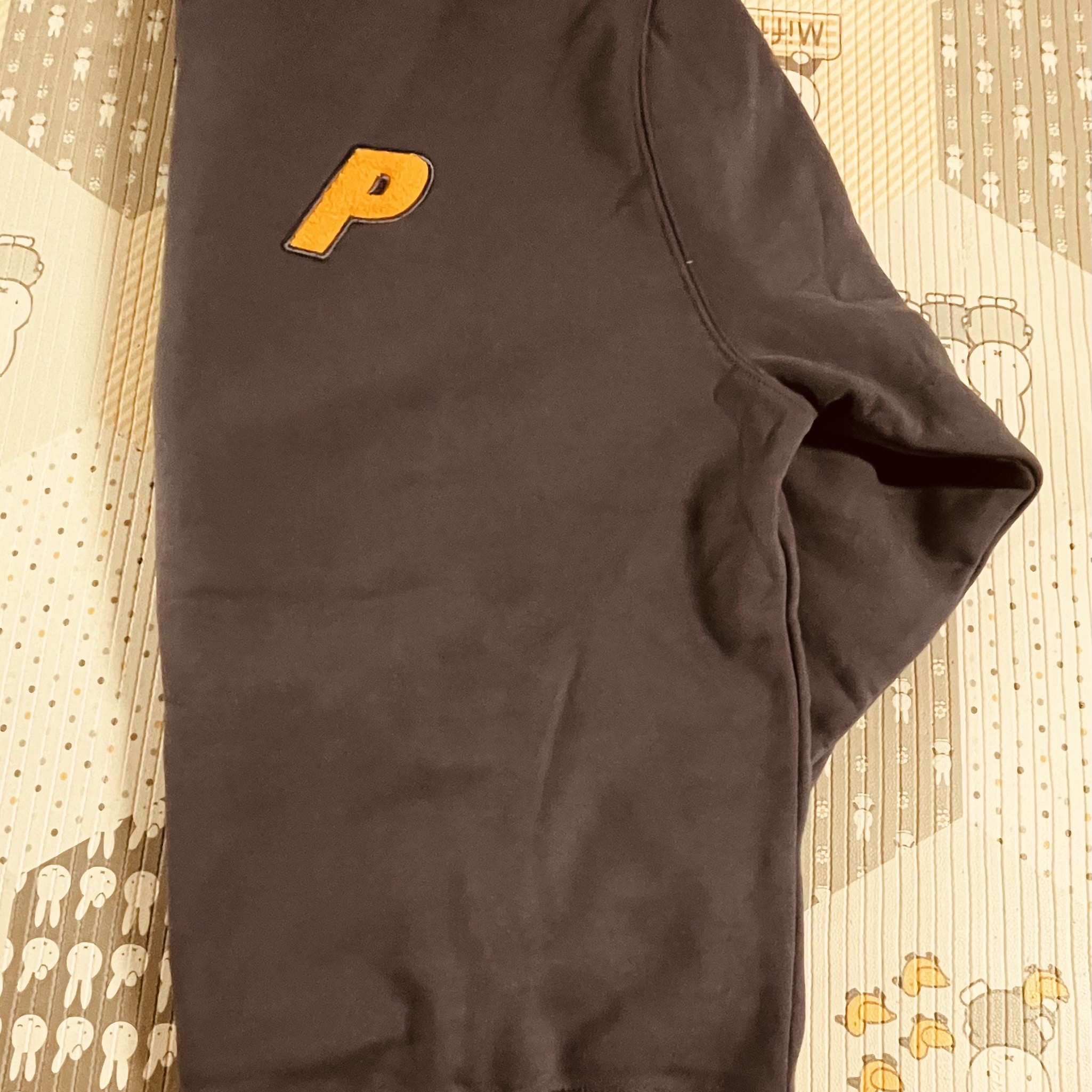 Palace Fleece Tri-Ferg Crew Navy - 23SS, [KREAM 단독] ADSB Andersson Bell Sauvage Cotton Cardigan Black 착용 스타일 - 2