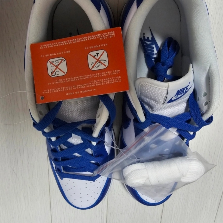 Nike Dunk Low SP Kentucky 2022 착용 스타일
