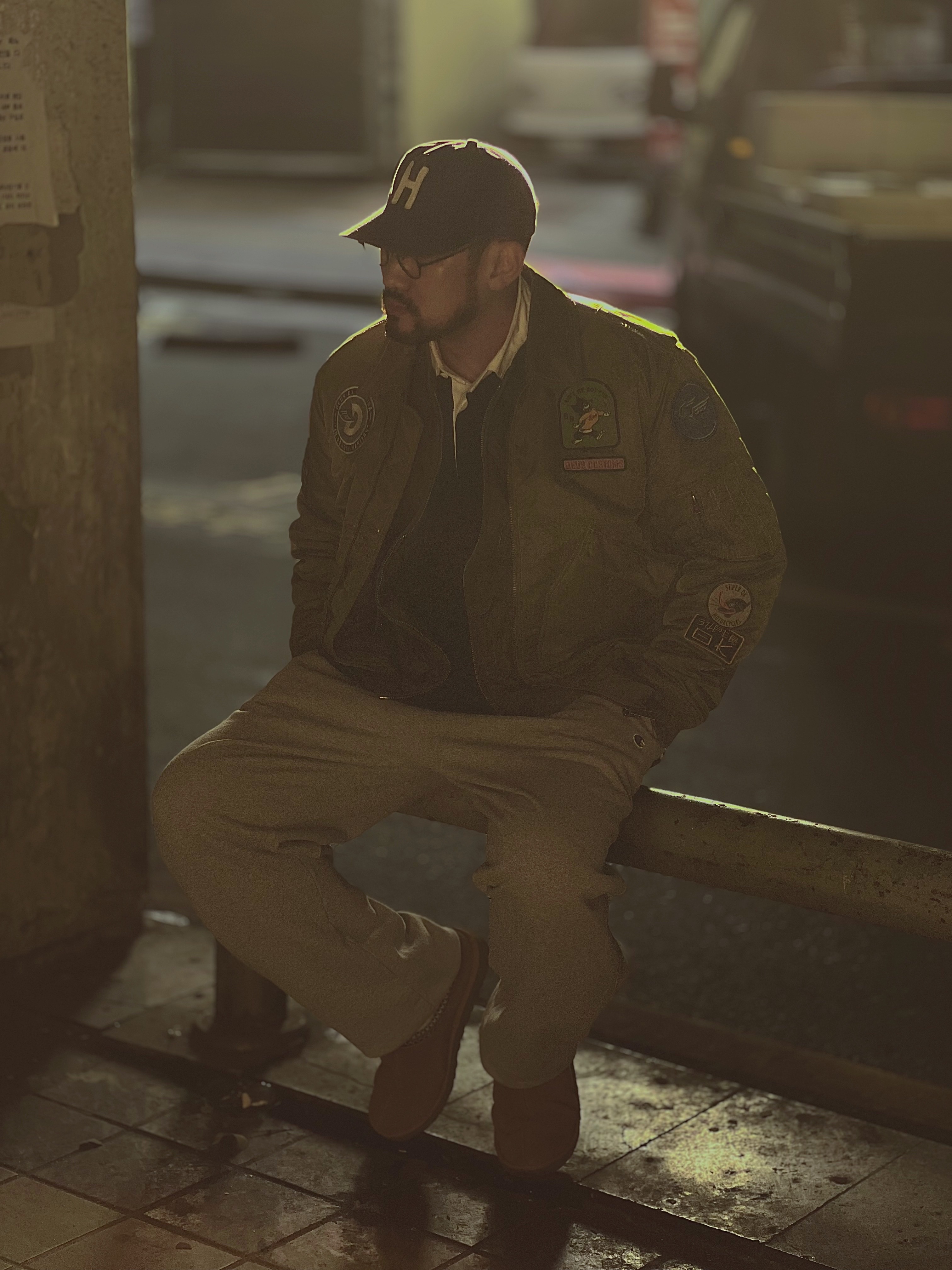 UGG Tasman Slipper Chestnut, Deus Ex Machina Flight Overdye Jacket Olive Drab 착용 스타일 - 3