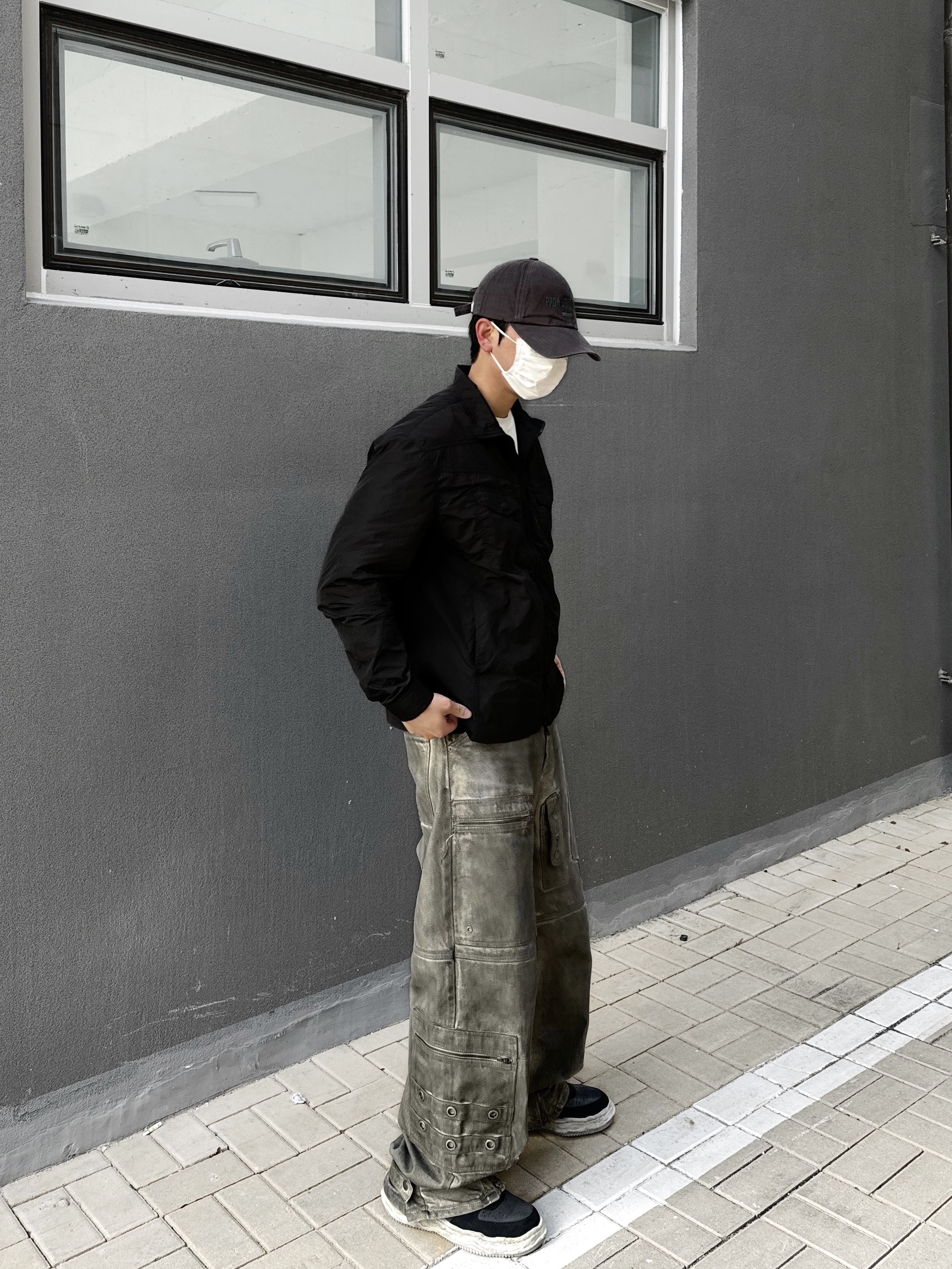 Undermycar Gashutein 6 Prohibition Club Washed Ball Cap Jasper - 24SS, Project G/R Flight Denim Pants Dust Grey 착용 스타일 - 2