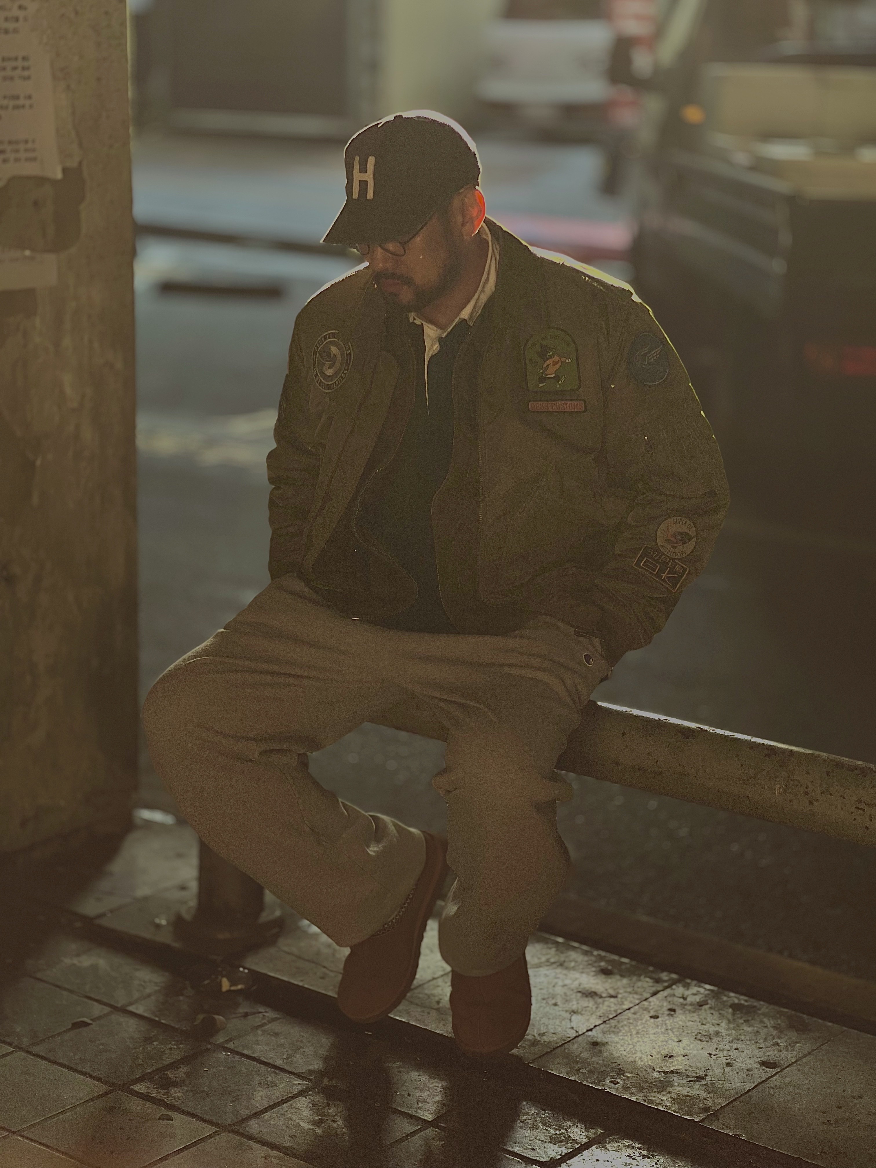 UGG Tasman Slipper Chestnut, Deus Ex Machina Flight Overdye Jacket Olive Drab 착용 스타일 - 6