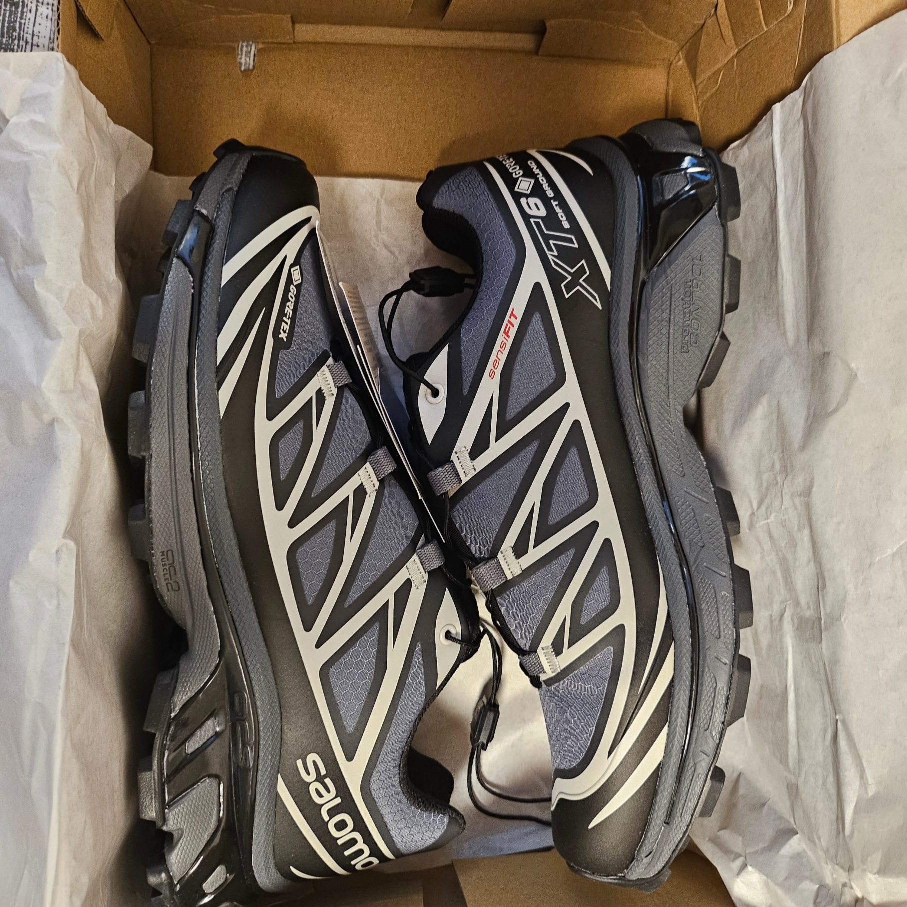 Salomon XT-6 Gore-Tex Black Ebony 착용 스타일 - 1