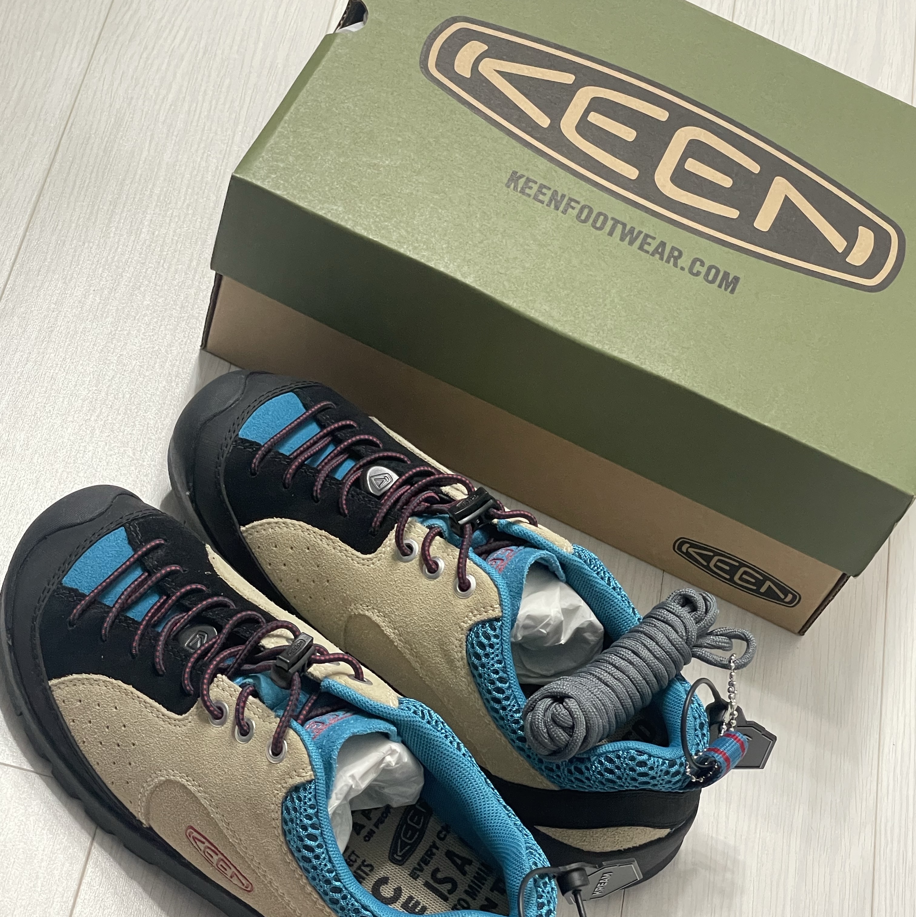 (W) Keen Jasper Rocks SP Sneakers Beige, Stussy Polar Fleece Panel Runner Cap Black 착용 스타일 - 2