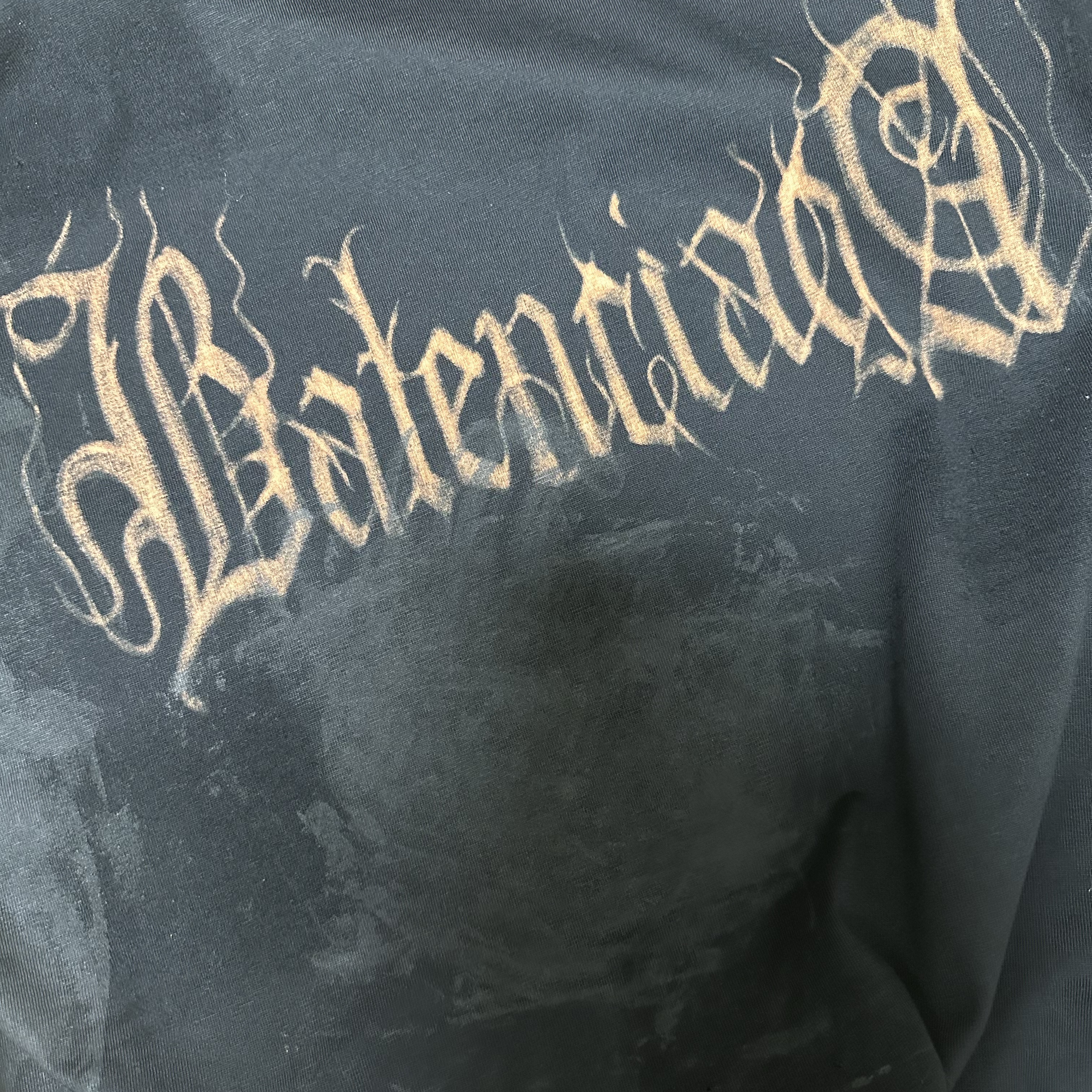 Balenciaga Heavy Metal T-Shirt Large Fit Black Faded 착용 스타일