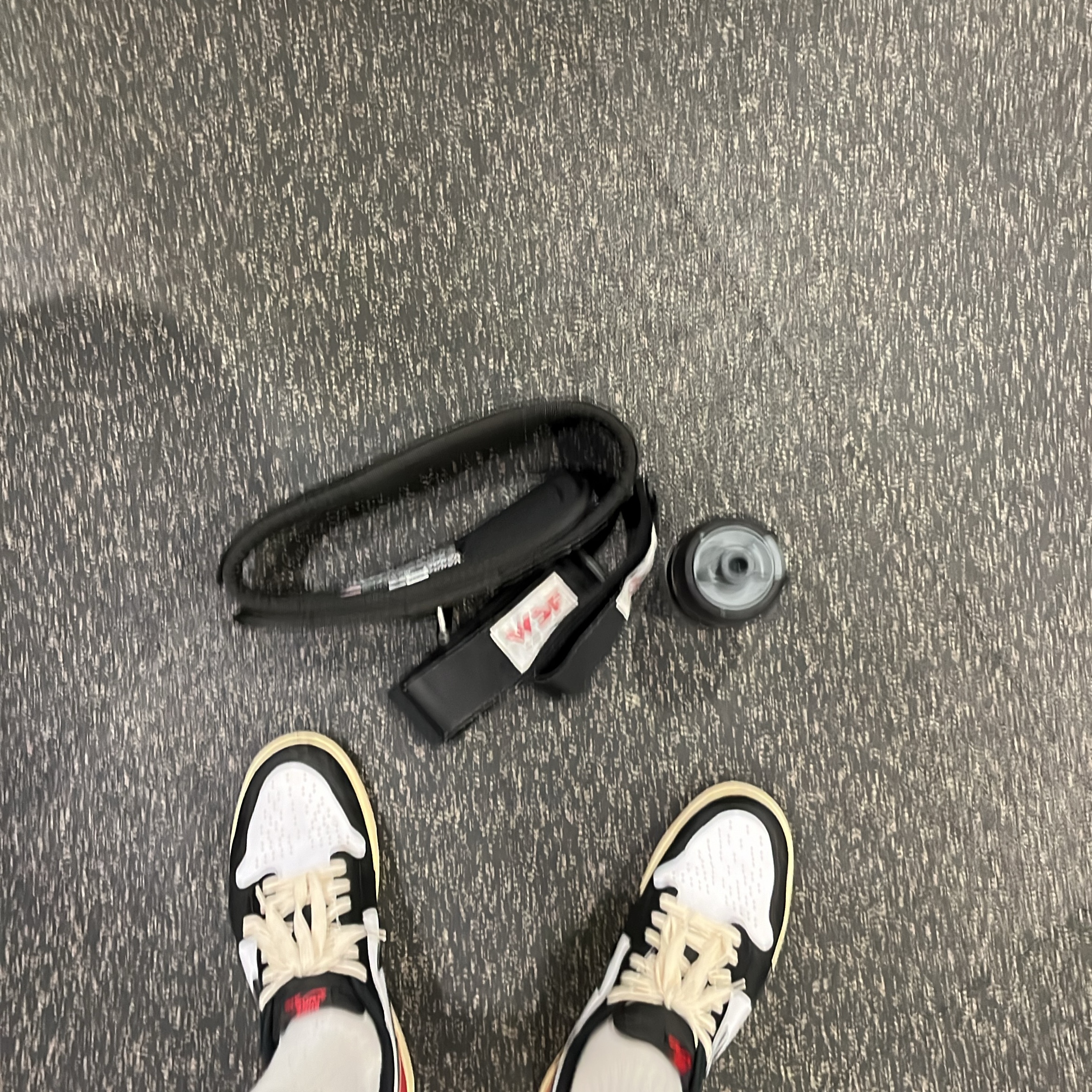 Jordan 1 Retro Low OG Black Toe 착용 스타일