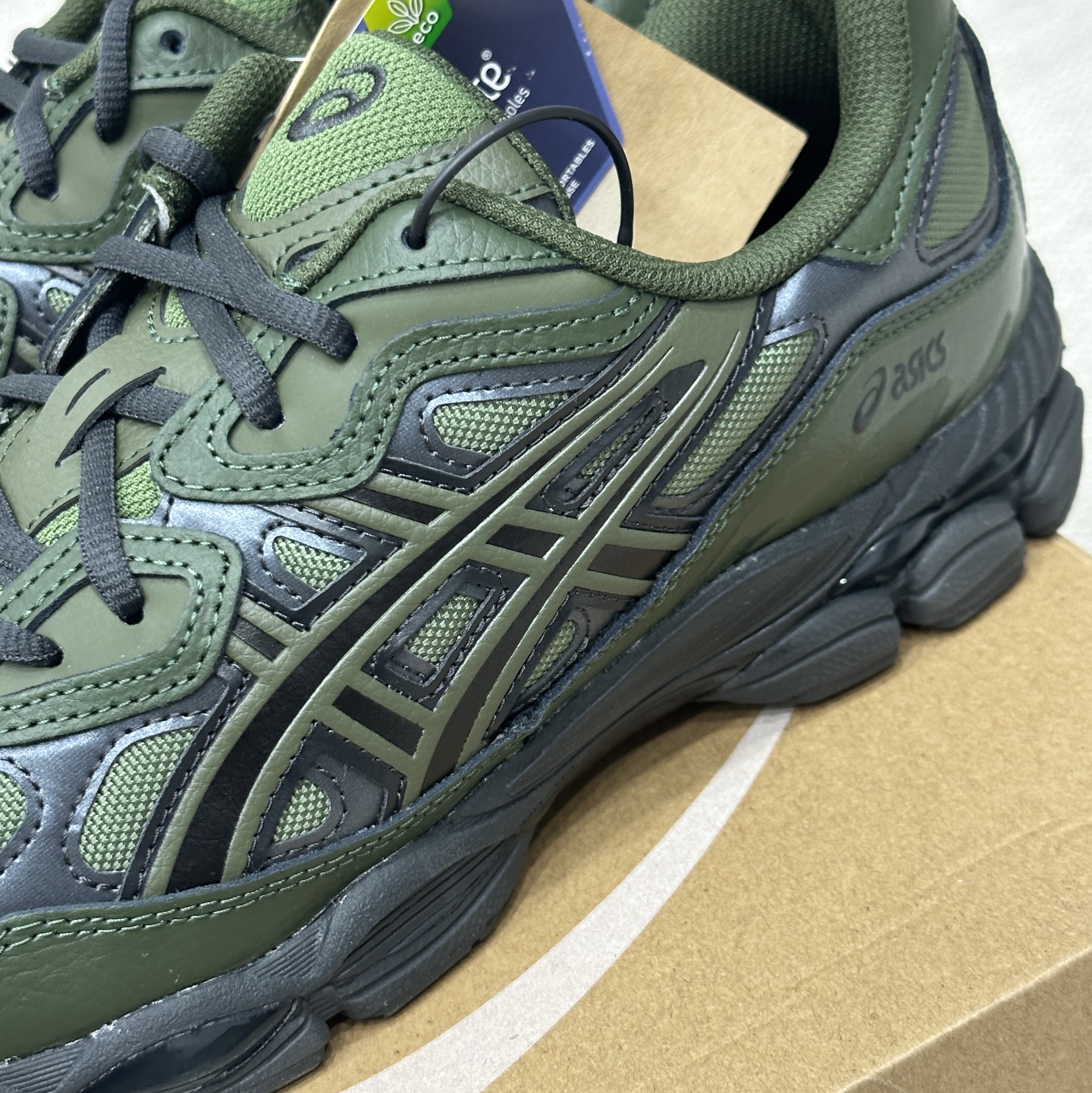 Asics Gel-NYC Moss Forest 착용 스타일 - 1