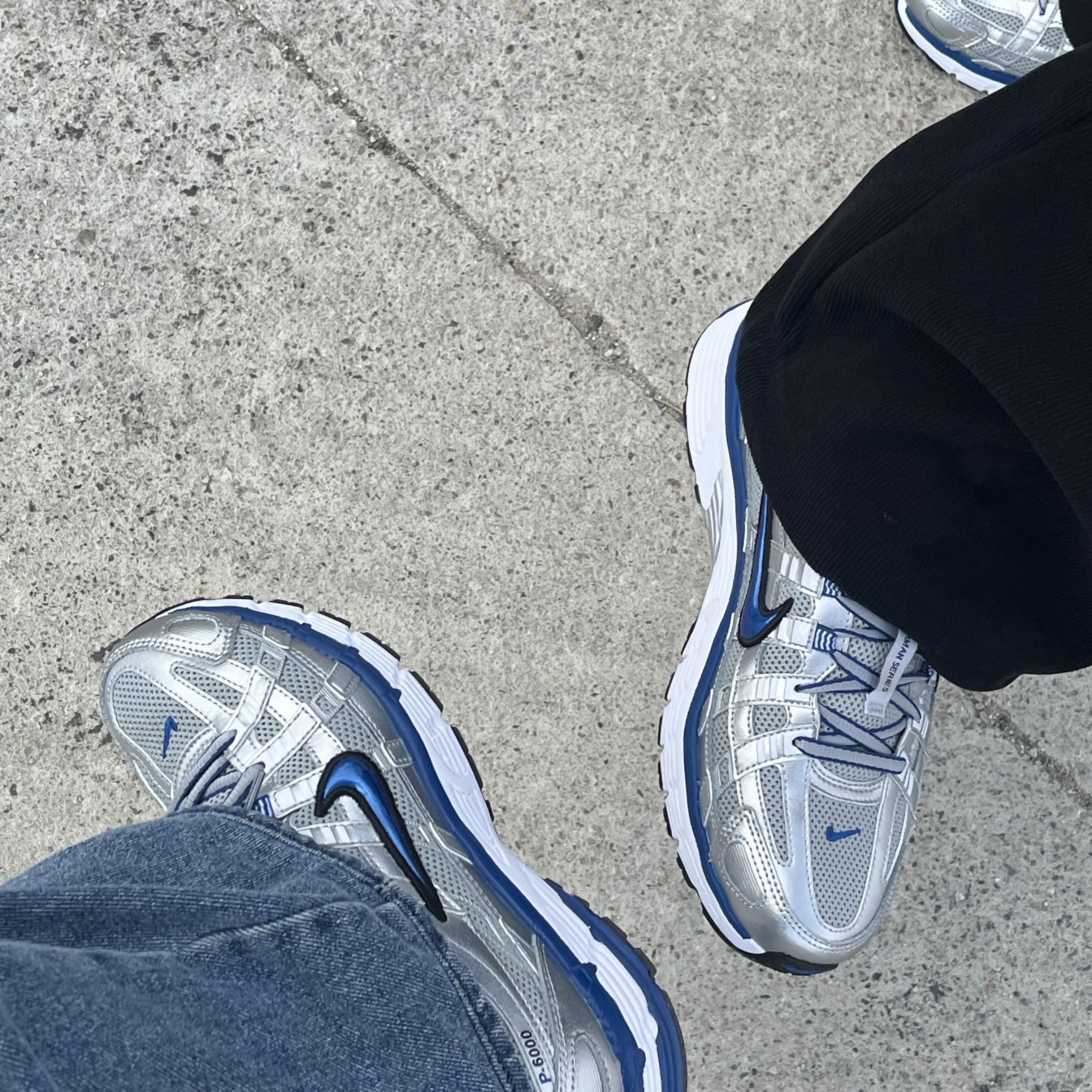 (W) Nike P-6000 Laser Blue 착용 스타일