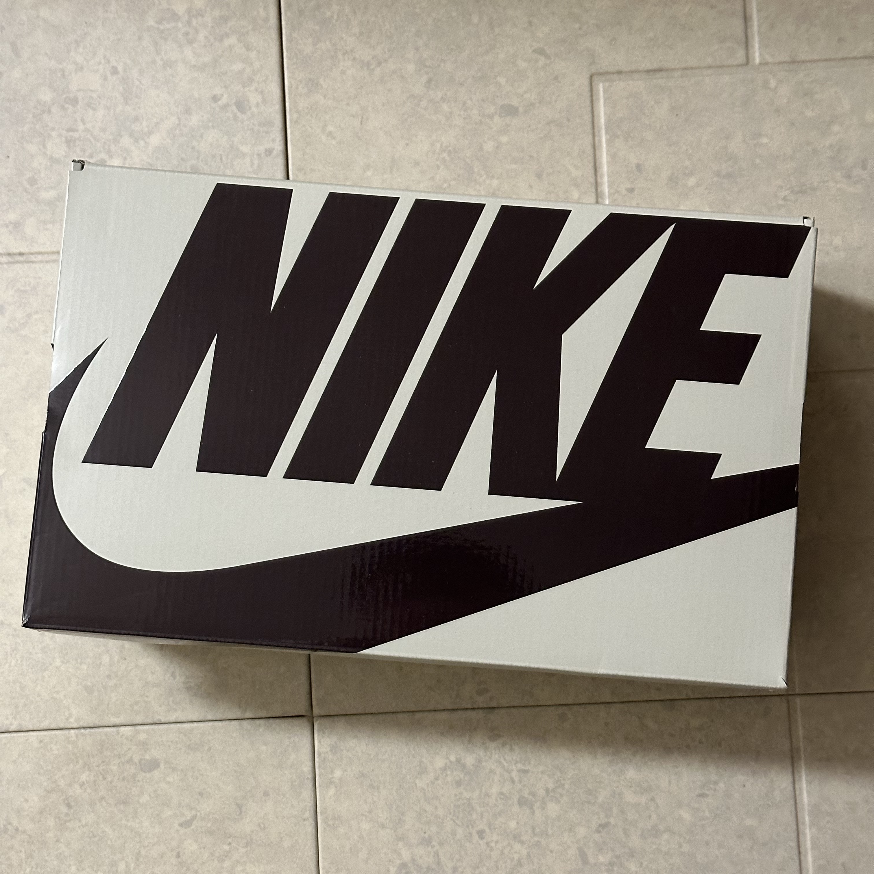 Nike Book 1 EP Mirage V2 착용 스타일 - 3