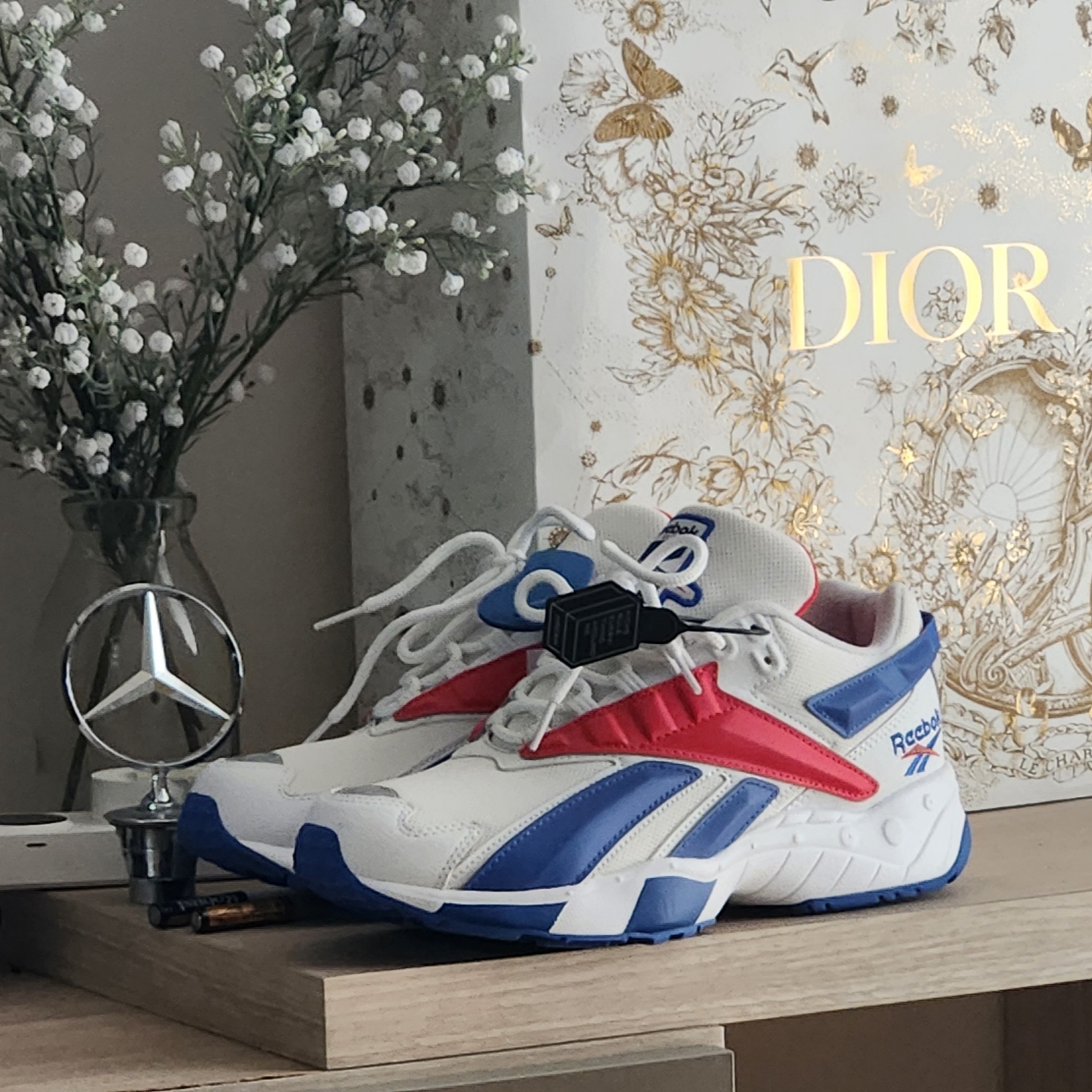 Reebok Interval 96 White Blue Red 착용 스타일