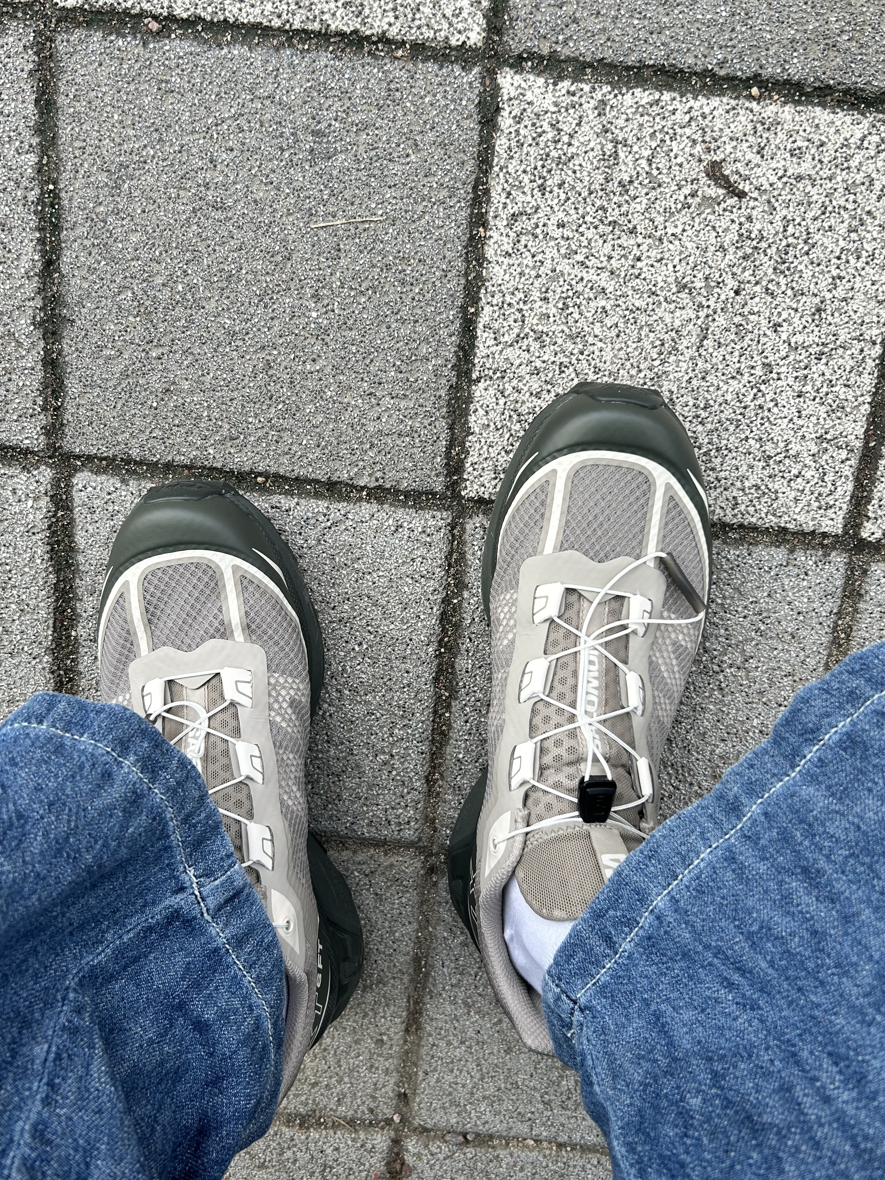 Salomon XT-6 FT Vintage Khaki 착용 스타일 - 1