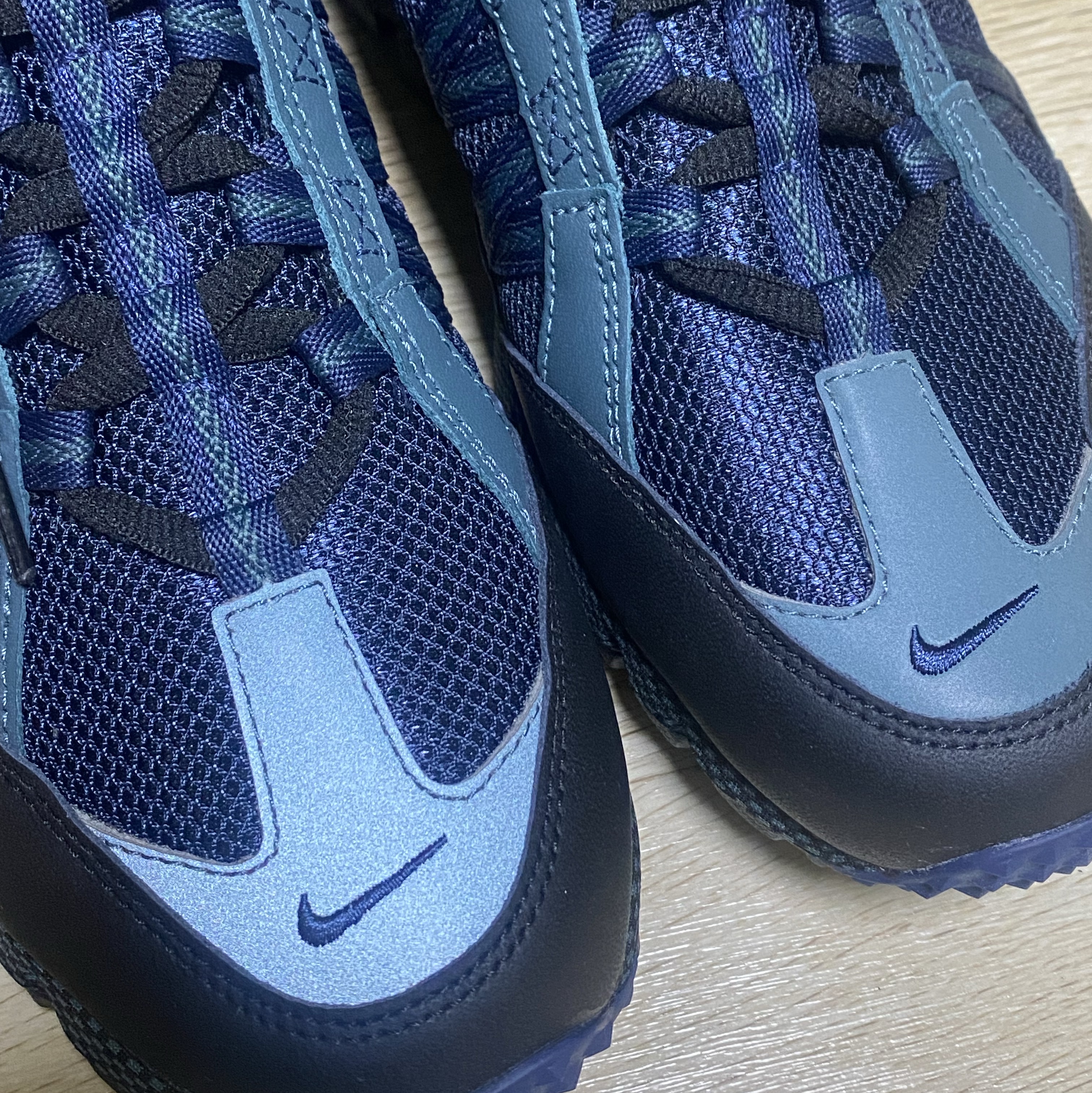 Nike Air Humara Faded Spruce 착용 스타일 - 2