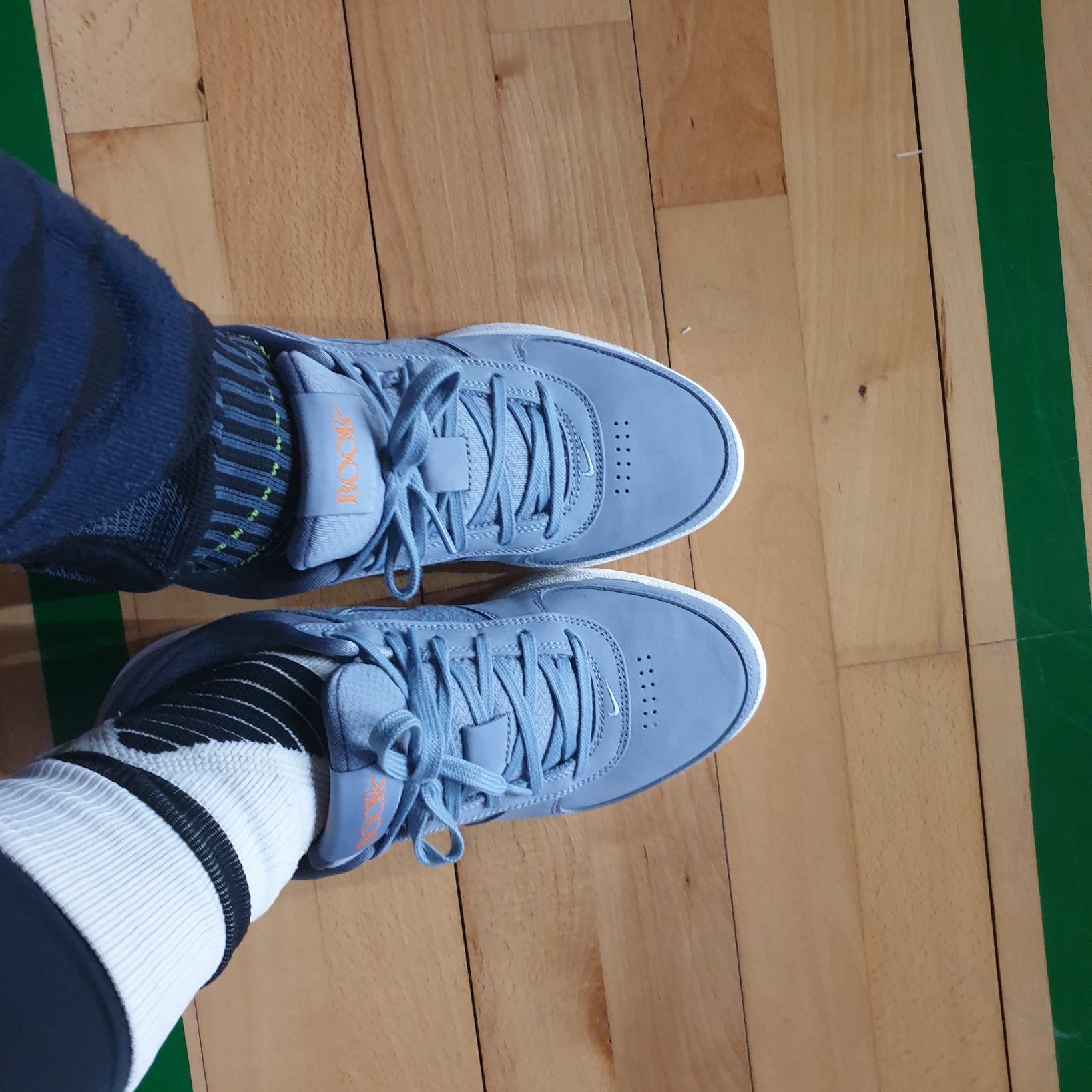 Nike Book 1 EP Mirage V2 착용 스타일