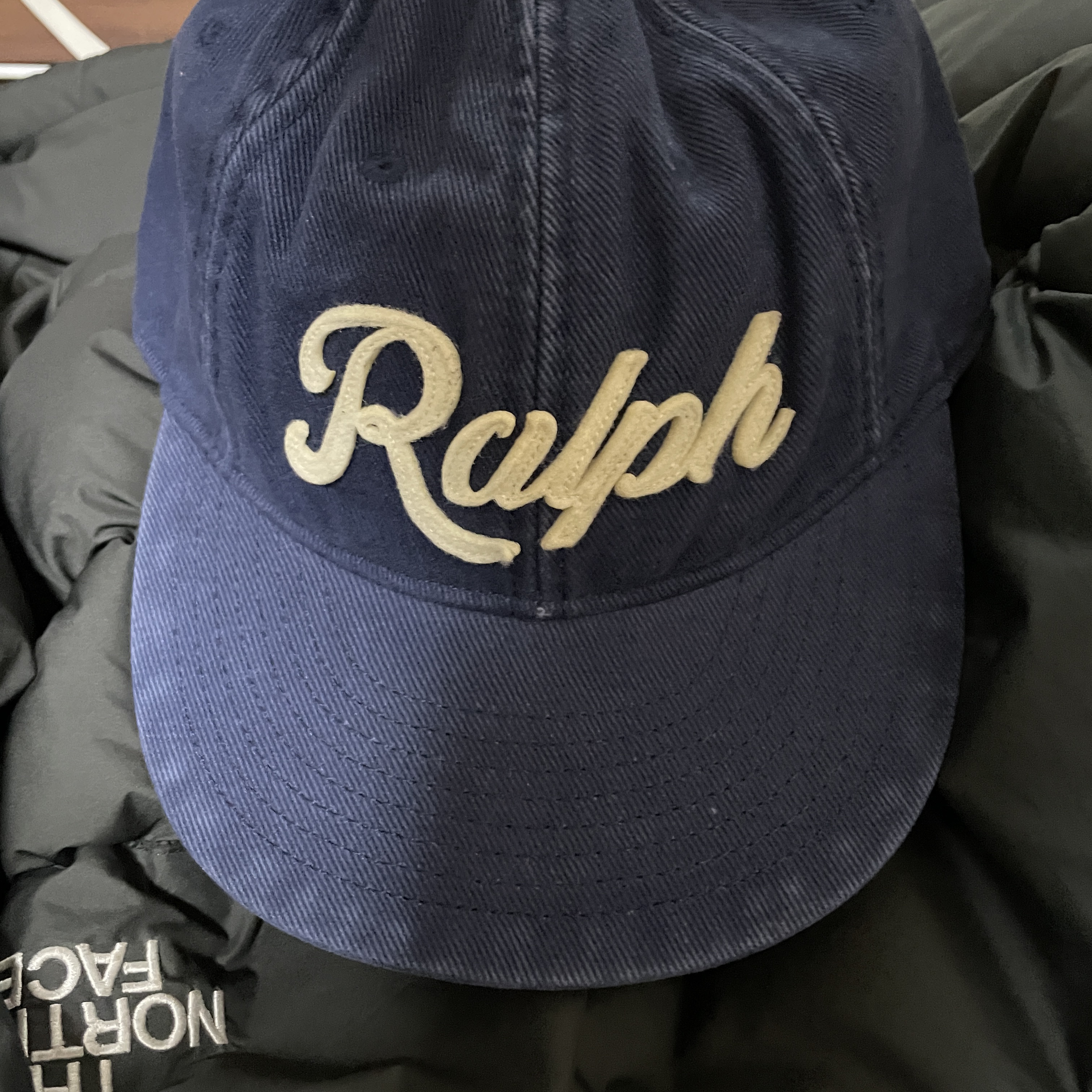 [30% 적립] Polo Ralph Lauren Cotton Chino Ball Cap Newport Navy 착용 스타일