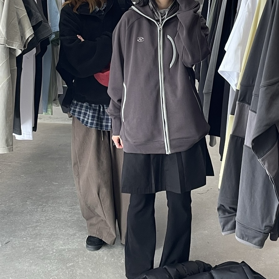 Sansan Gear Hoodie Zip-Up Grey - 24SS, Sansan Gear Hoodie Zip-Up Brown - 24SS 착용 스타일 - 4