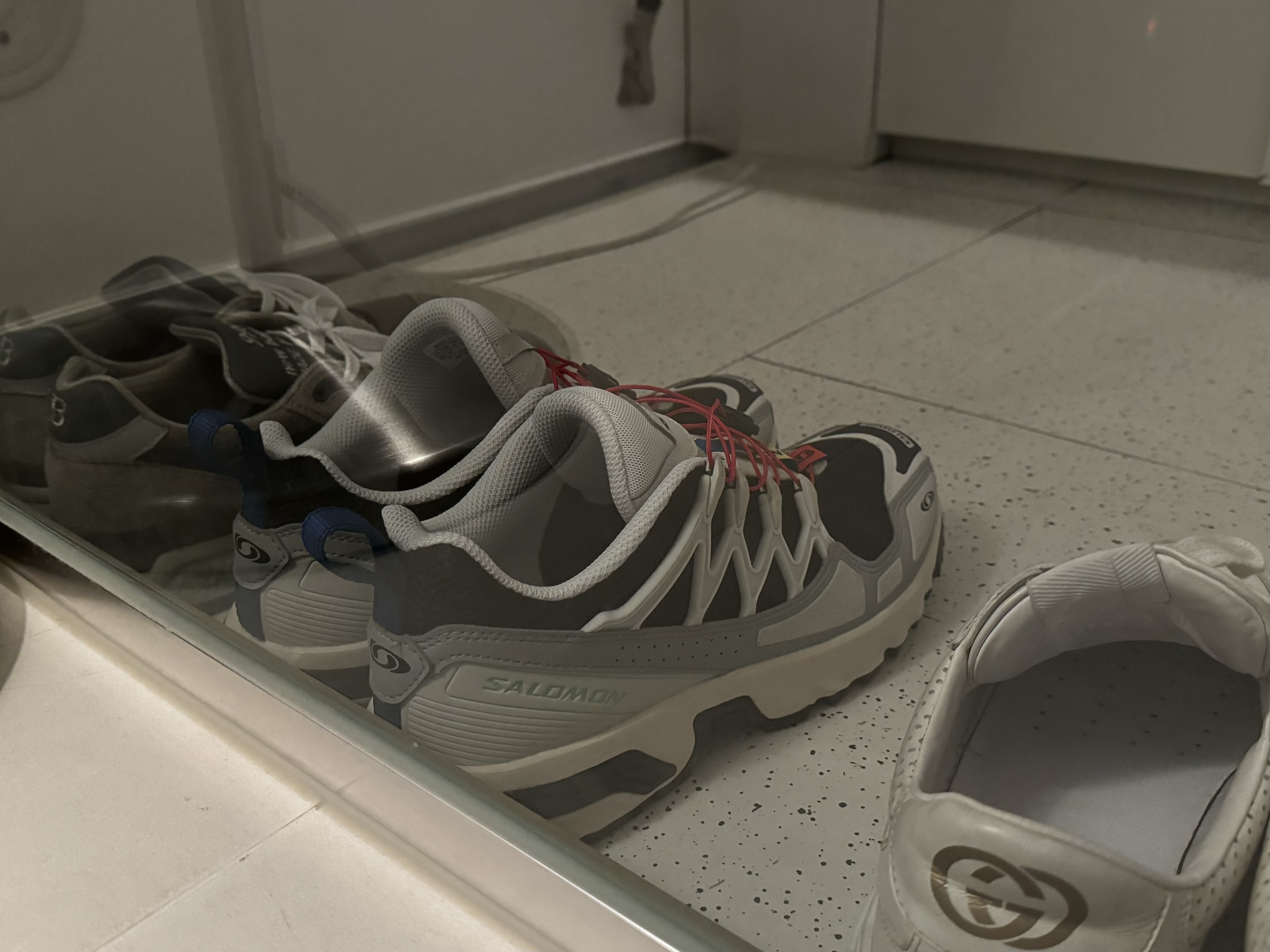 Salomon ACS +OG Black Lunar Rock Alloy 착용 스타일