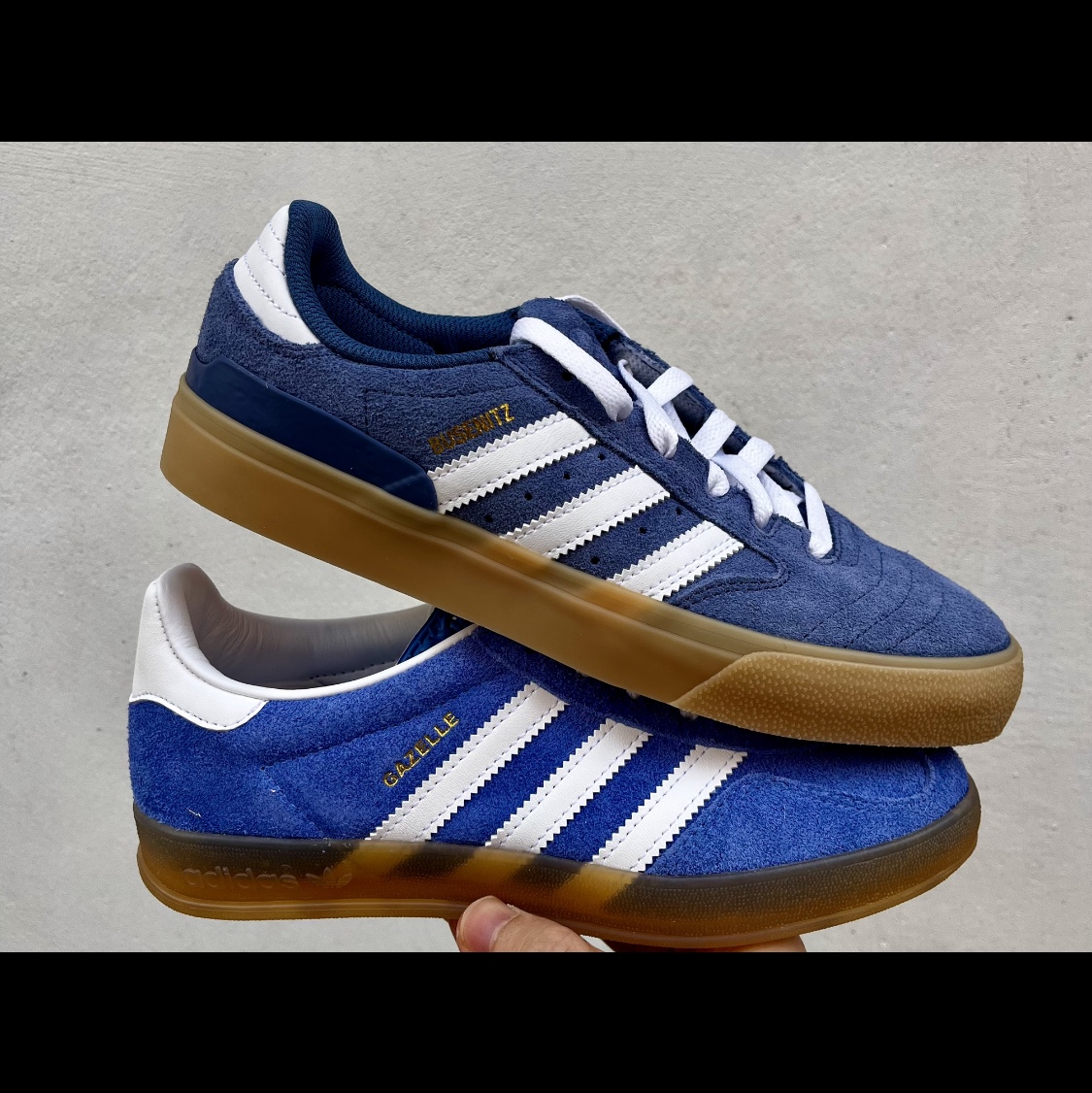 (W) Adidas Gazelle Indoor Blue Fusion Cloud White, Adidas Busenitz Vulc 2 Crew Blue White 착용 스타일 - 1
