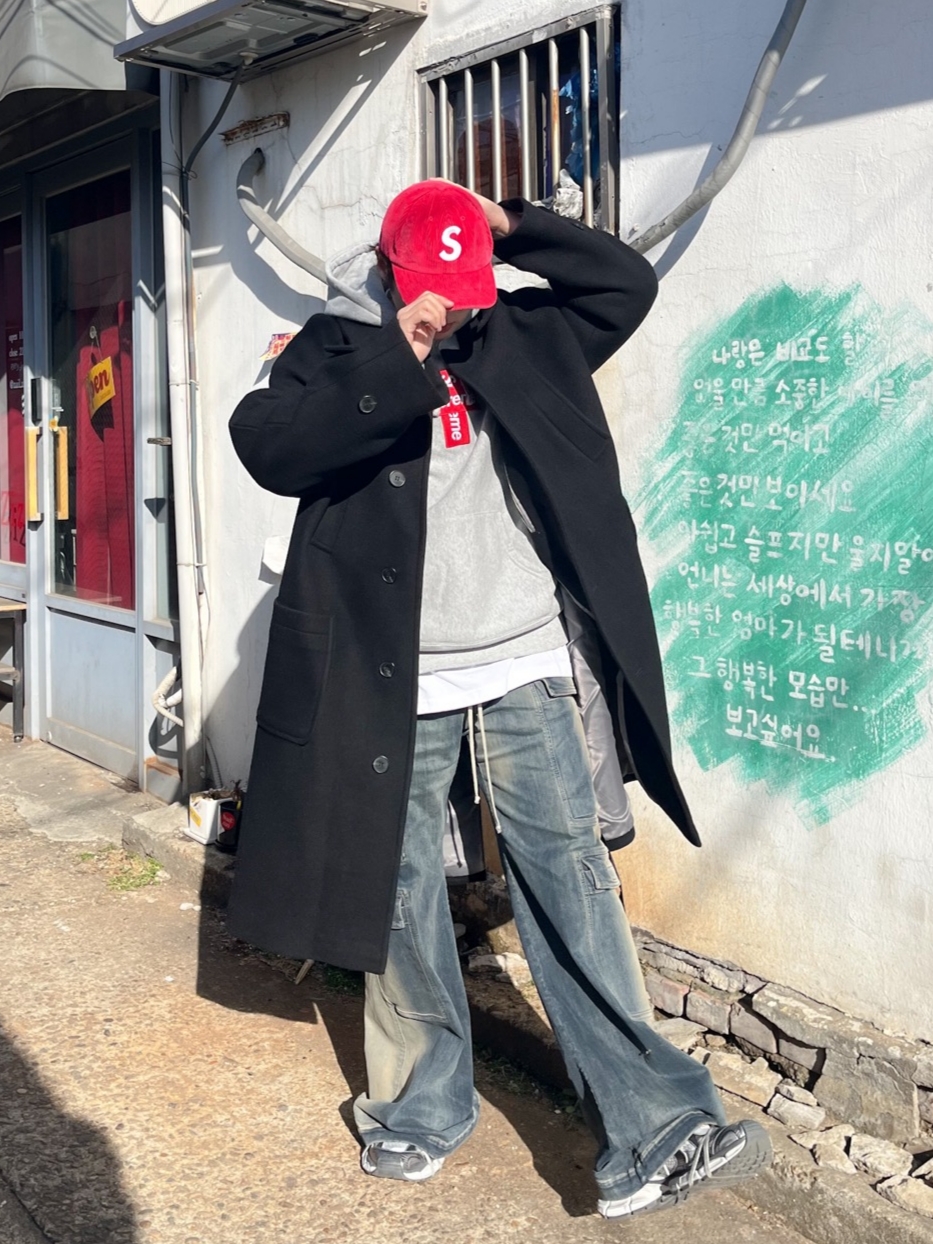 Supreme Corduroy S Logo 6-Panel Red - 23FW, Supreme Cross Box Logo Hooded Sweatshirt Heather Grey - 20FW 착용 스타일 - 1