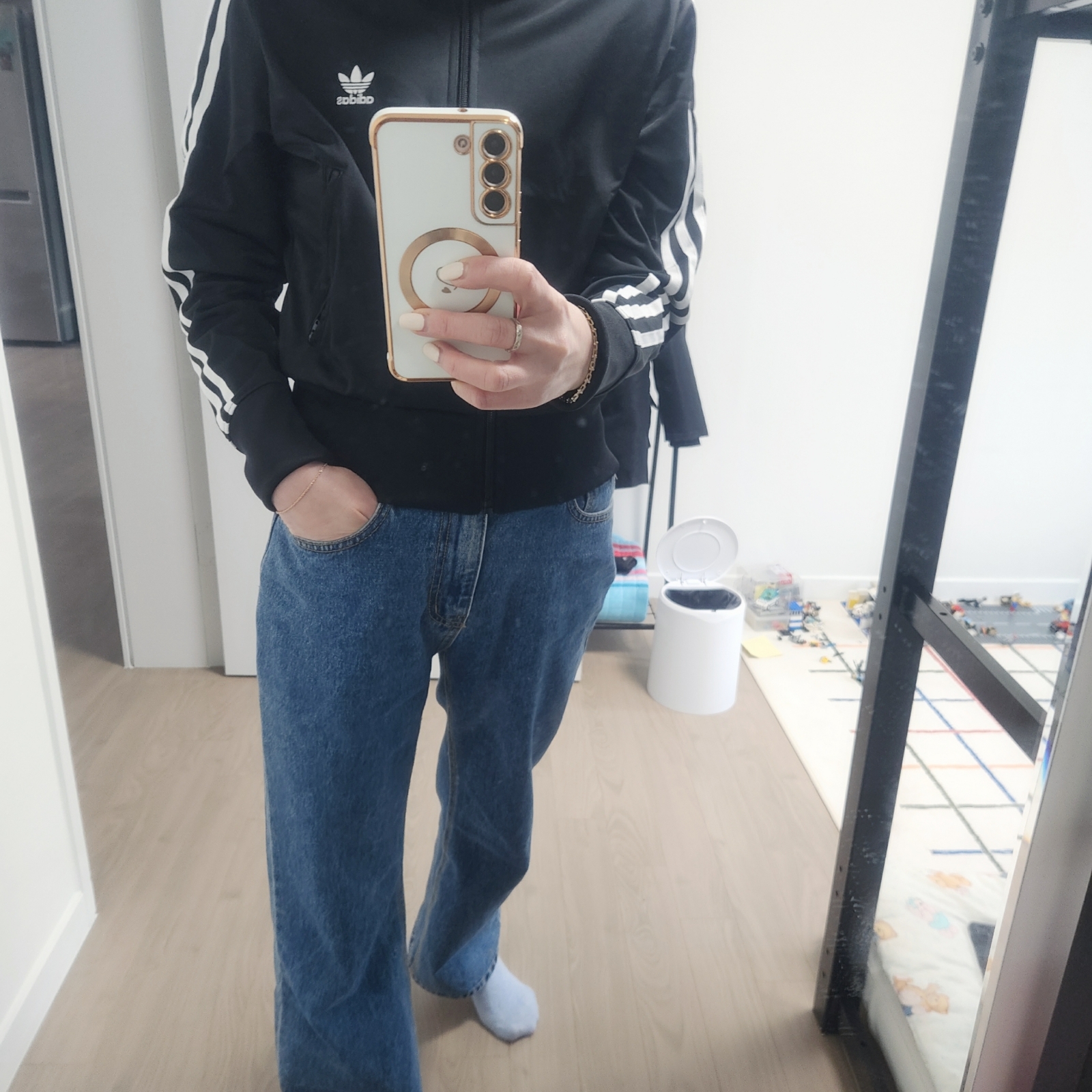 (W) Adidas Adicolor Classic Firebird Track Top Black - KR Sizing 착용 스타일 - 2