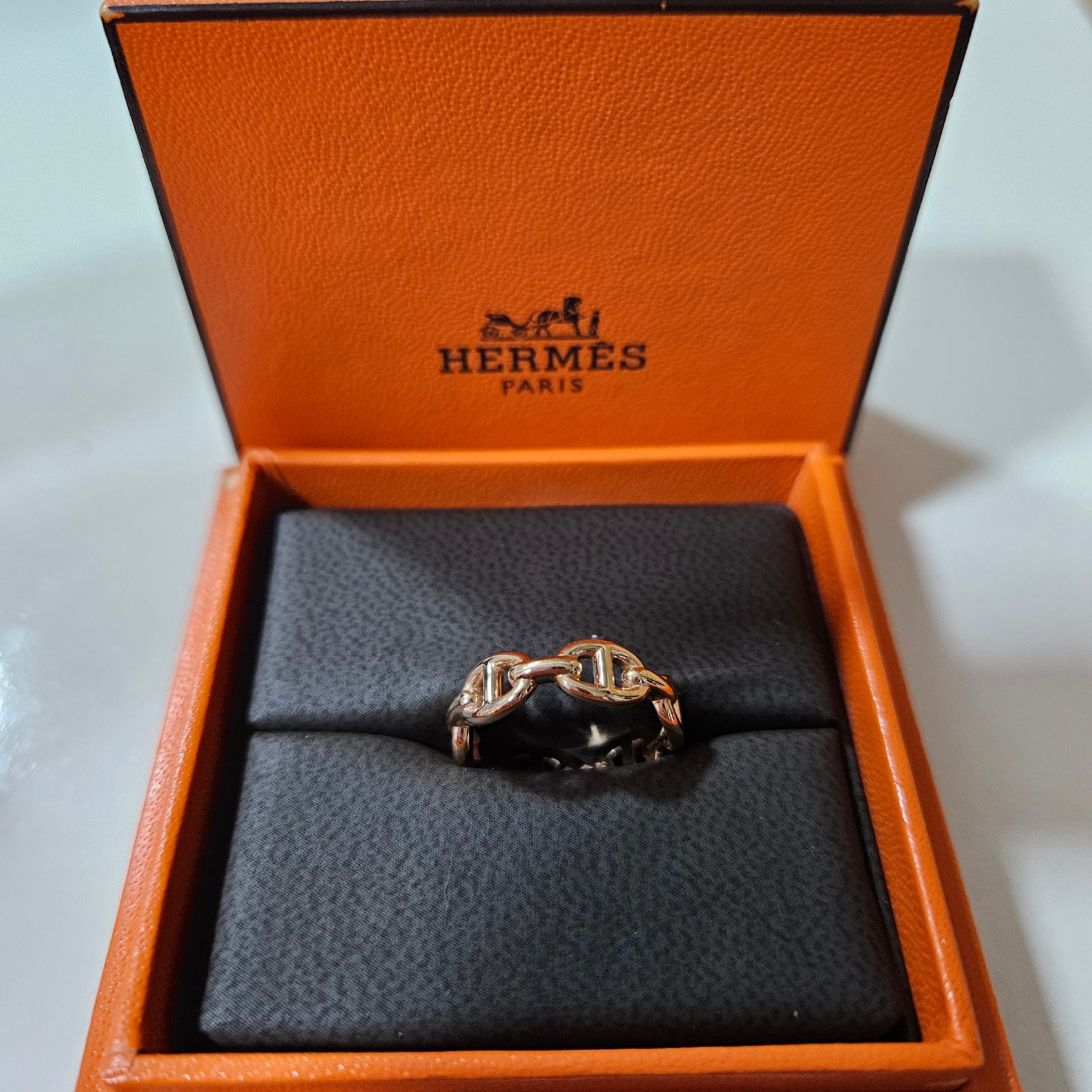 (W) Hermes Small Chaine D'Ancre Enchainee Ring Rose Gold 착용 스타일