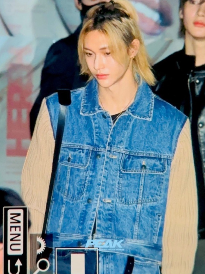 Diesel K-Layton W Knit and Denim Trucker Jacket Blue Brown 착용 스타일