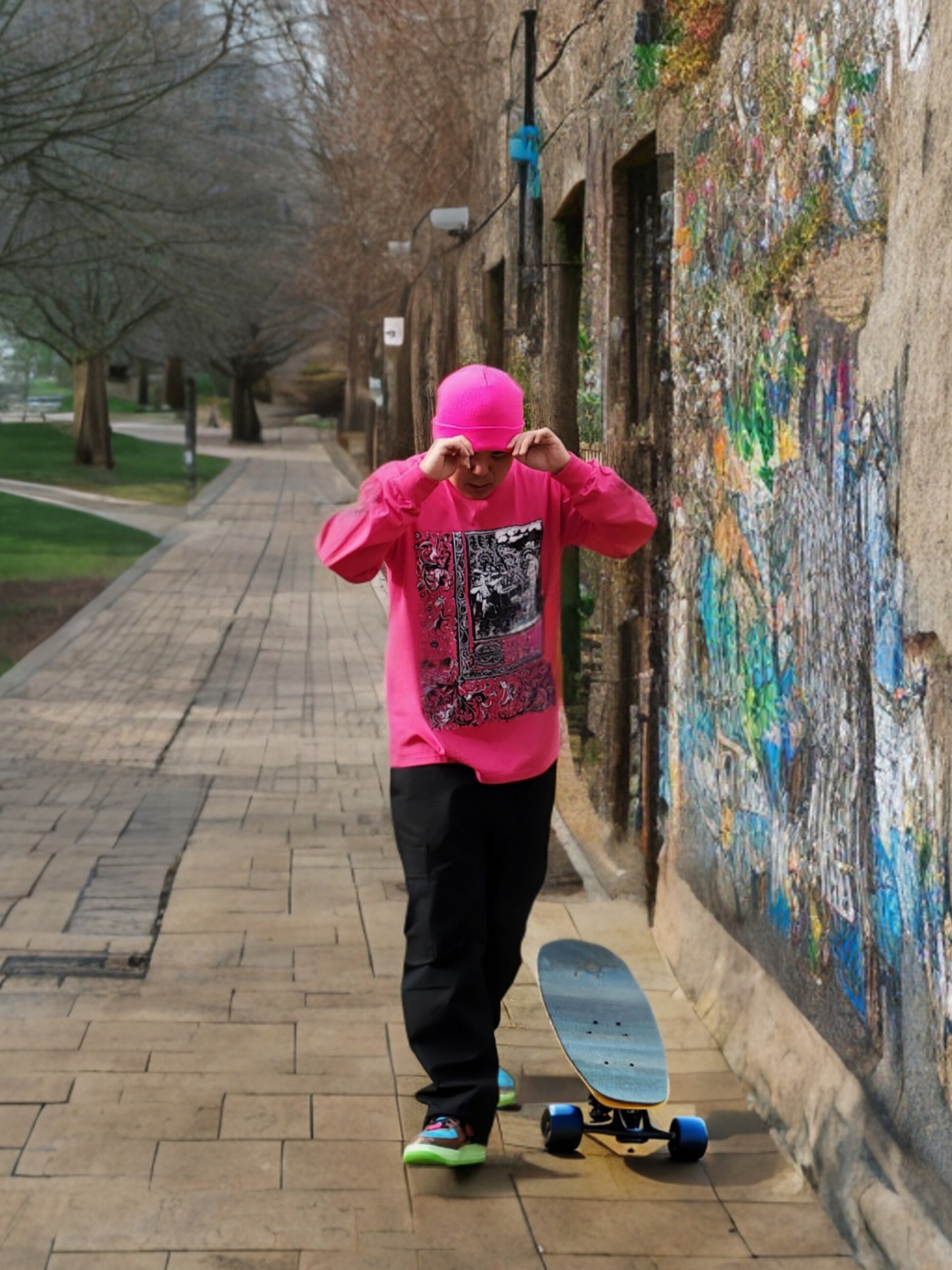 Supreme Saint Sebastian LS T-Shirt Pink - 24SS, Nike x Undefeated Air Force 1 Low SP Multi Patent Pink Prime 착용 스타일 - 2
