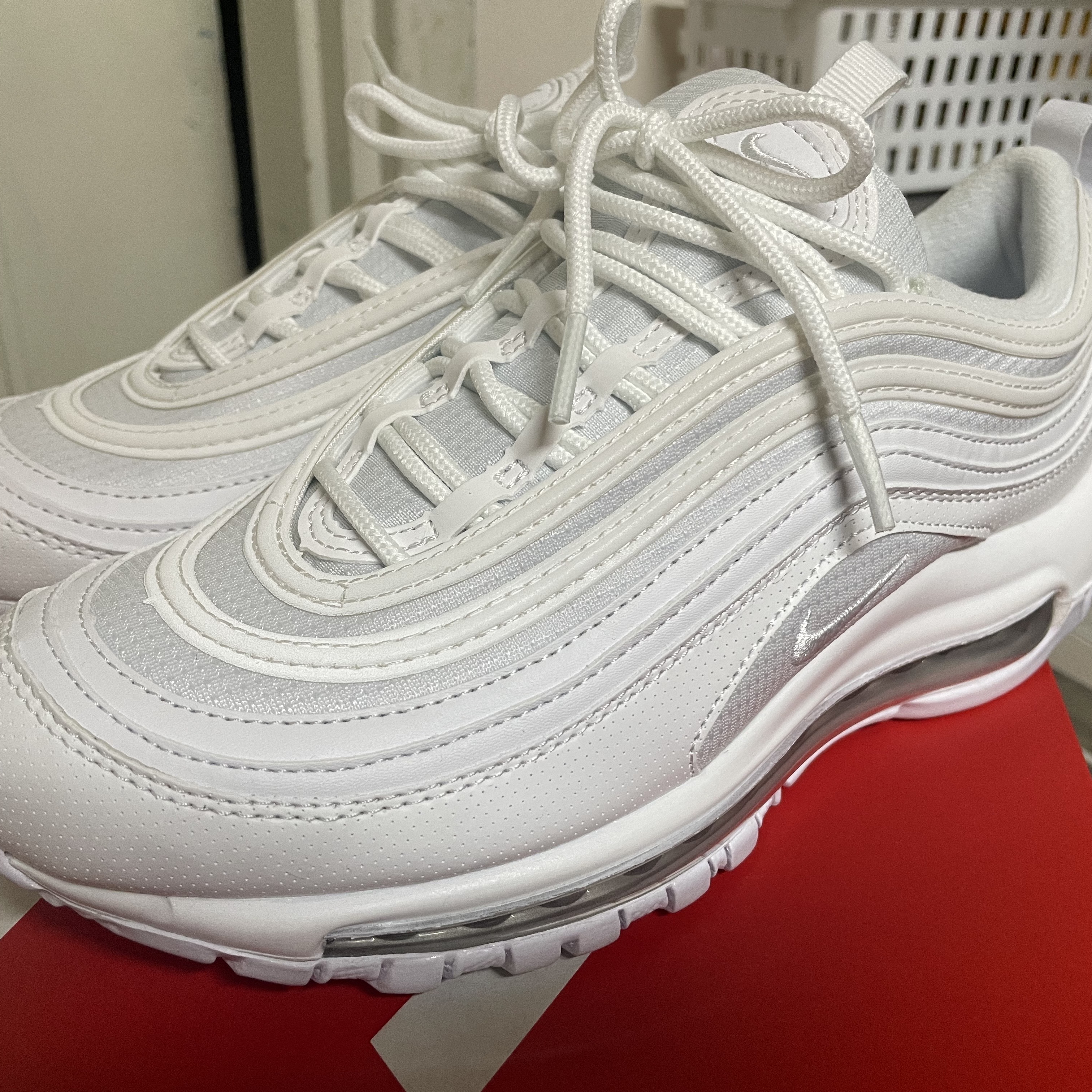 (W) Nike Air Max 97 Next Nature White 착용 스타일