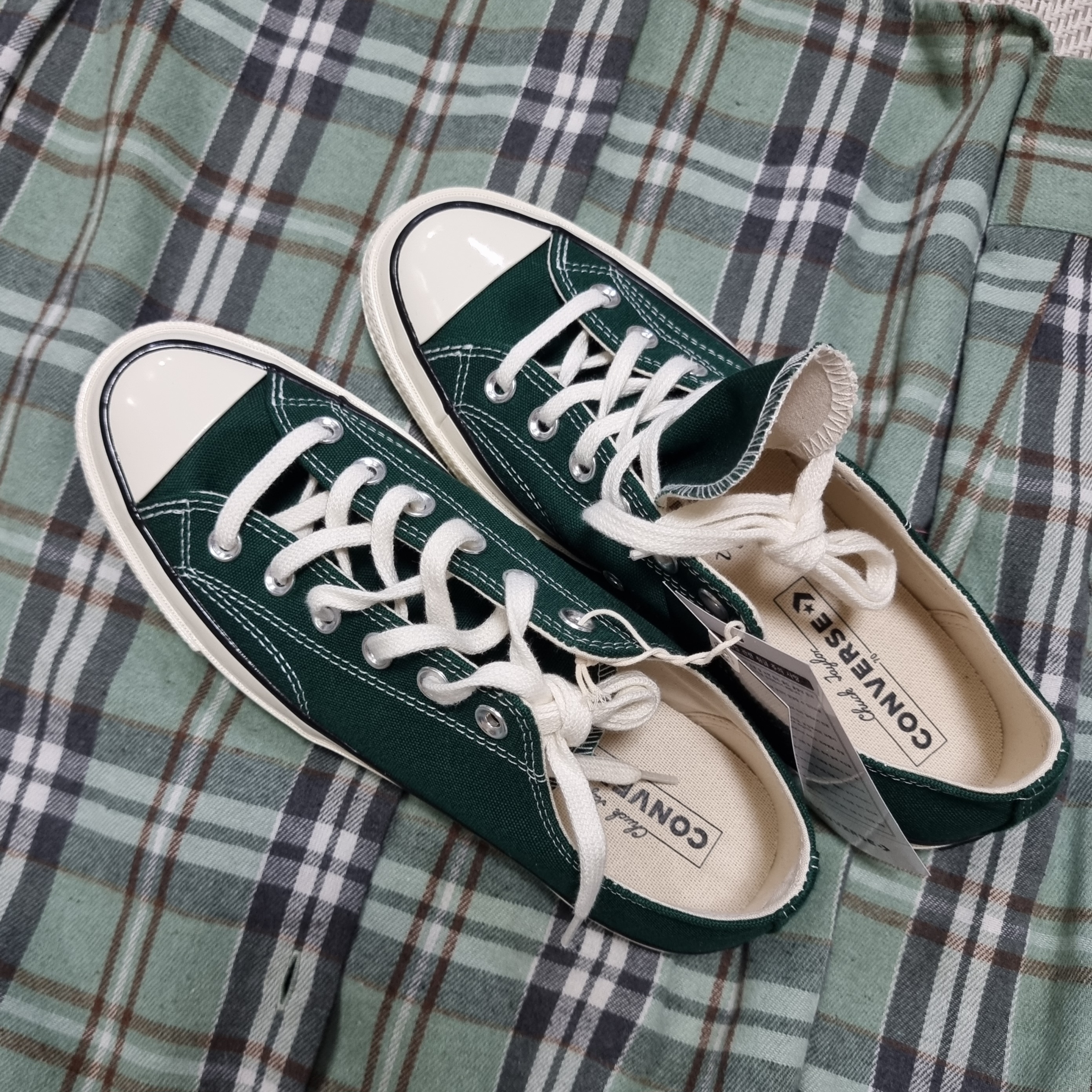 Converse Chuck 70 Ox Midnight Clover 착용 스타일