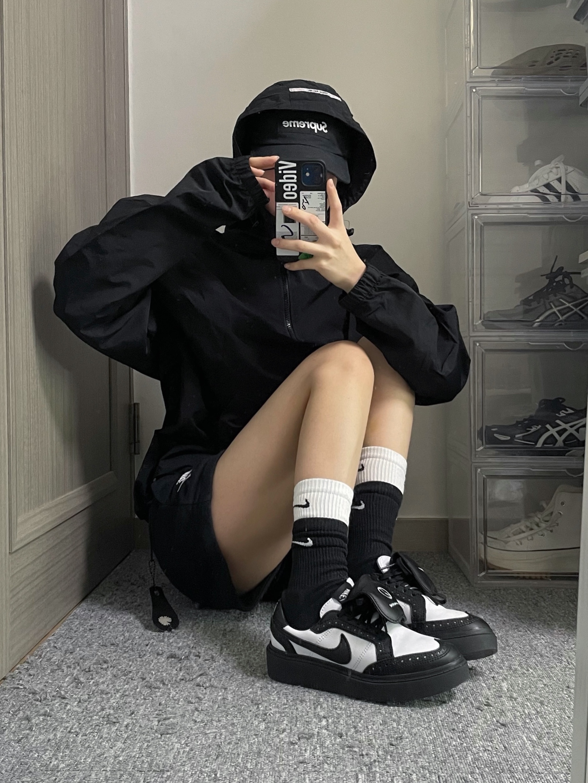 Nike x Peaceminusone Kwondo1 Black and White, Nike Everyday Plus Cushioned Training Crew Socks Black White (Korean Ver.) 착용 스타일 - 1