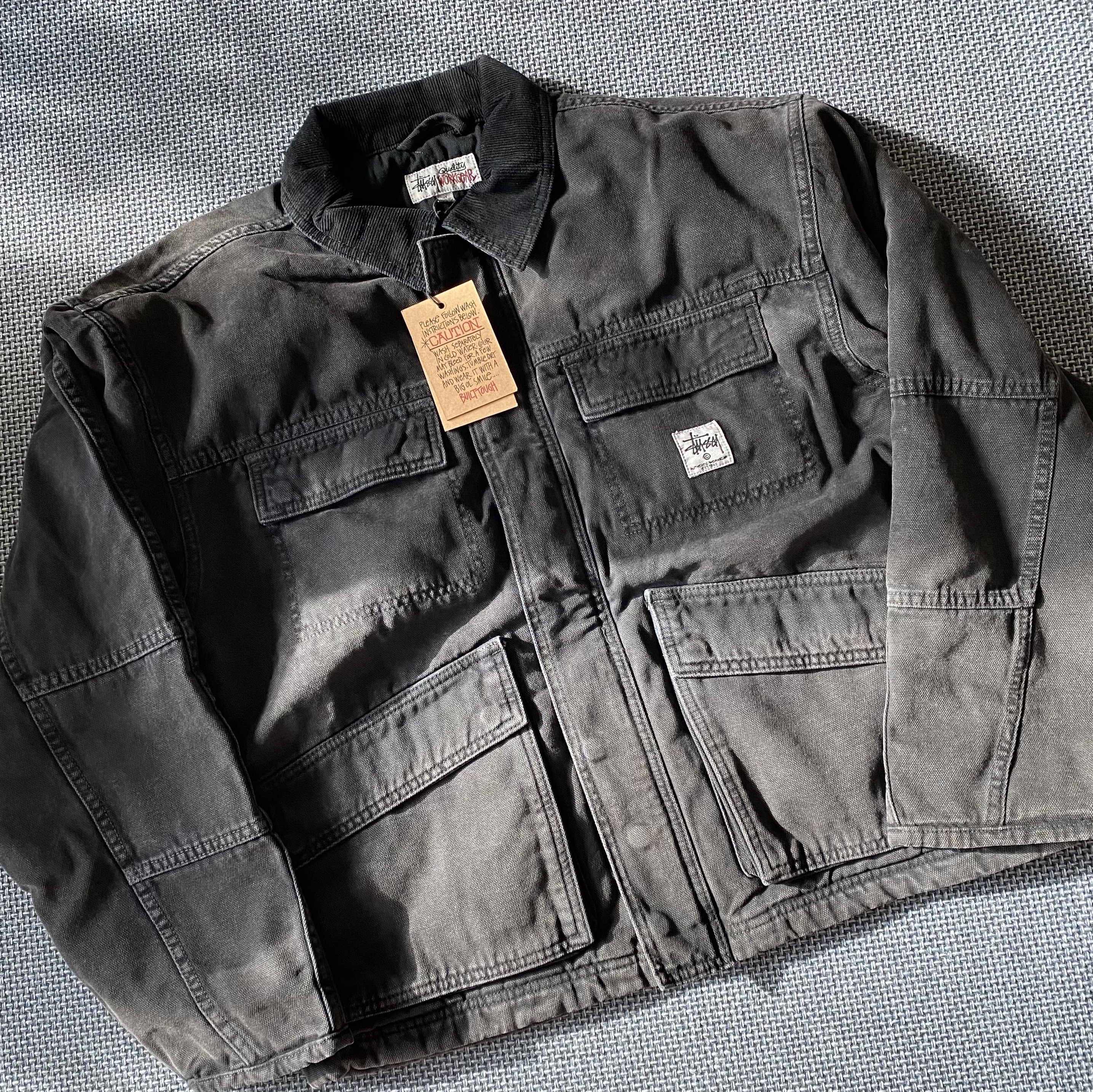 Stussy Washed Canvas Shop Jacket Black 착용 스타일