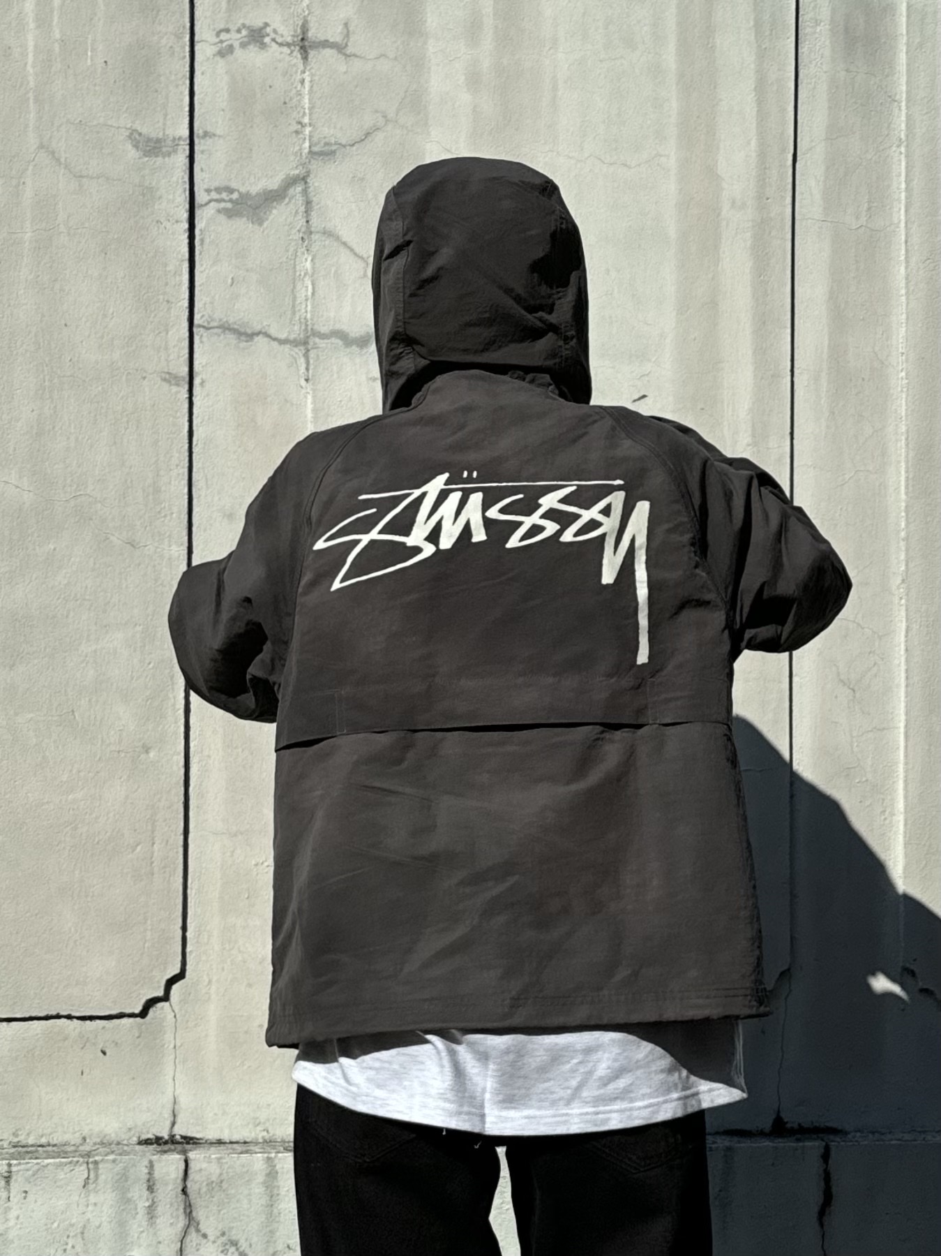 Found Pocket Pacemaker Waist Bag Black, Stussy Wave Dye Beach Shell Jacket Black 착용 스타일 - 3