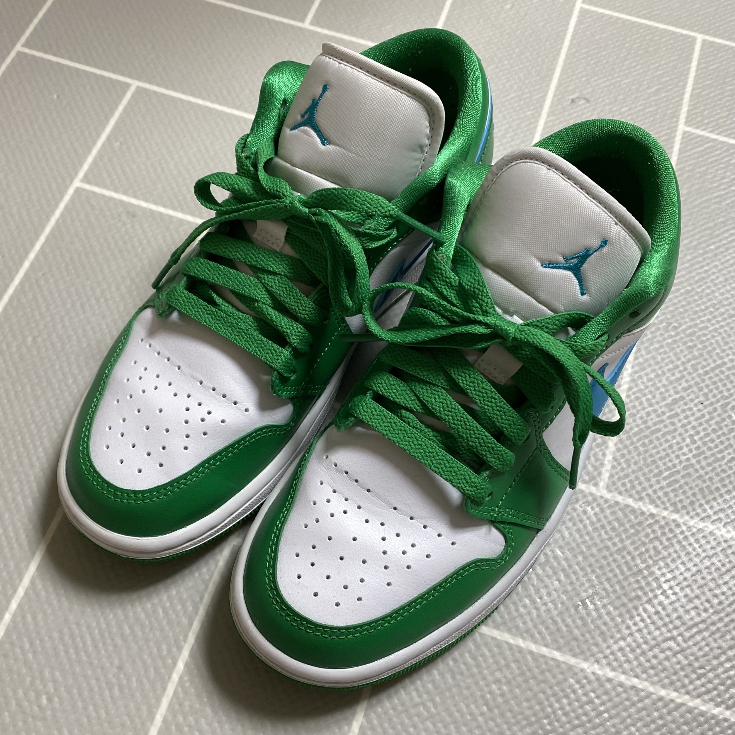 (W) Jordan 1 Low Lucky Green 착용 스타일