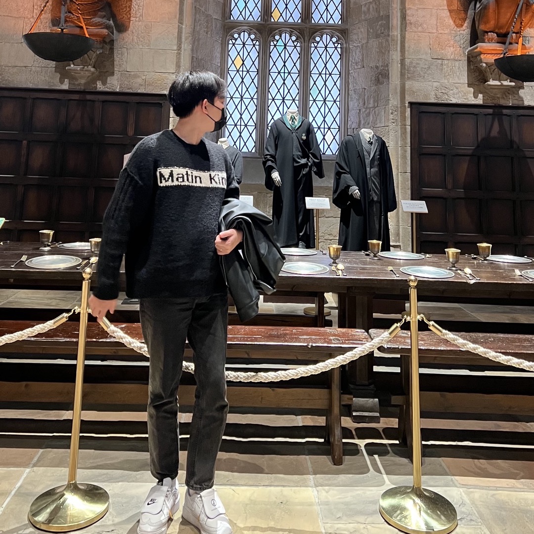 (W) Matin Kim Matin Volume Snug Knit Pullover Black, Nike x Peaceminusone Kwondo1 White 착용 스타일
