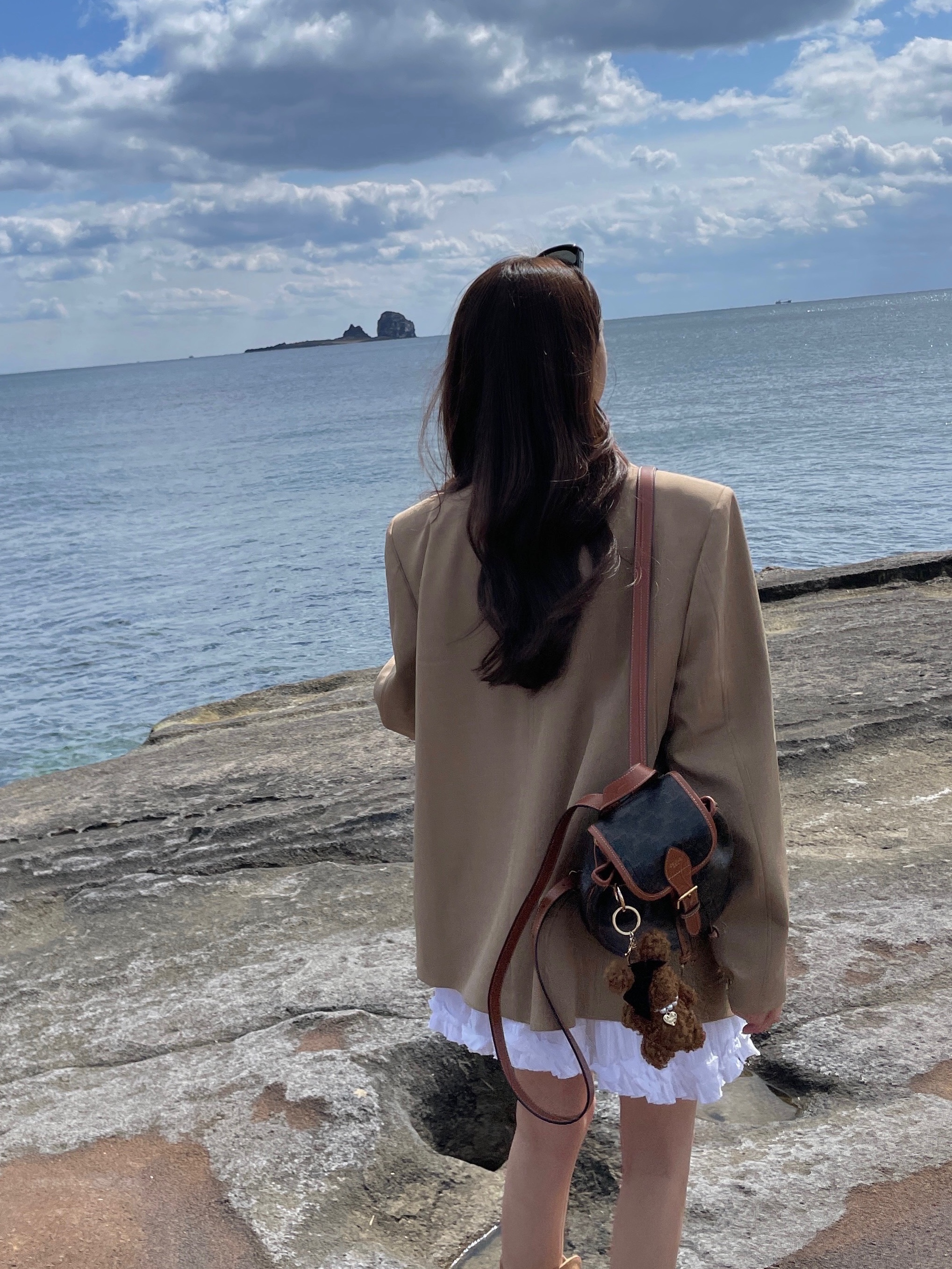 Celine Mini Backpack Folco in Triomphe Canvas and Calfskin Tan, Gentle Monster Le 01 Black 착용 스타일 - 5