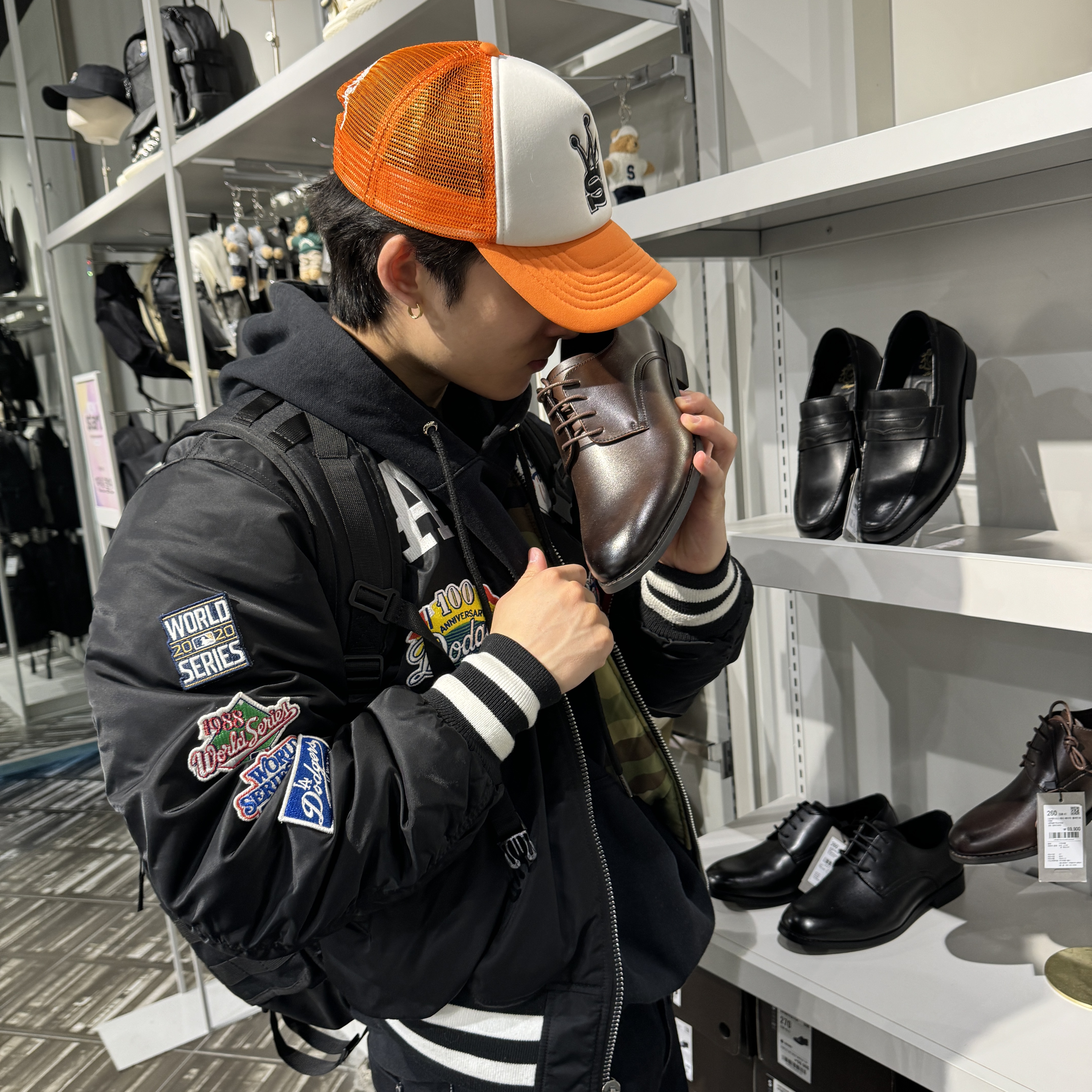 Stussy x Our Legacy Work Shop Trucker Cap Orange 착용 스타일 - 1