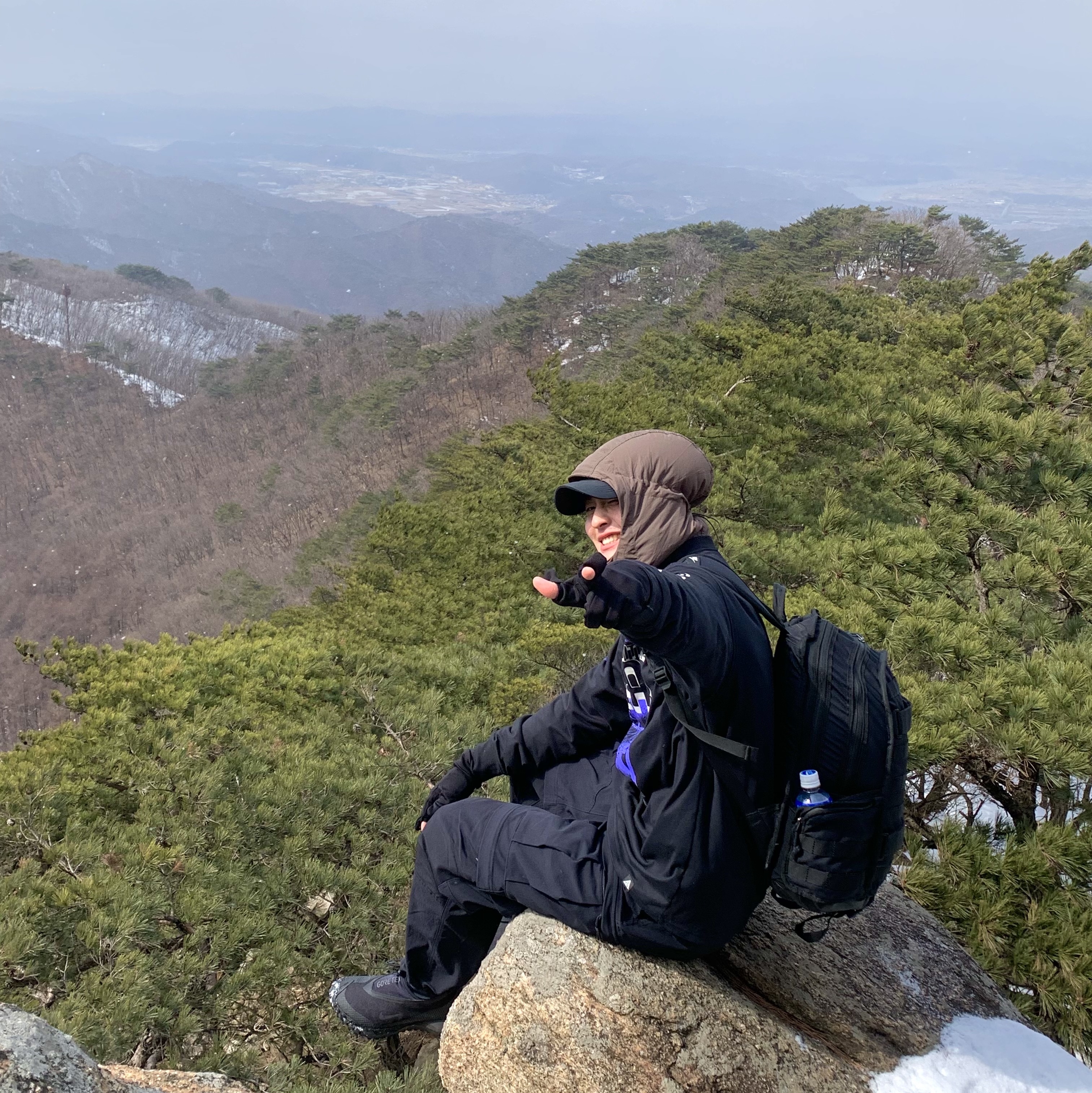 Nike ACG Trail Cap Black, Nike ACG Sun Farer Jacket Ironstone - Asia 착용 스타일 - 2