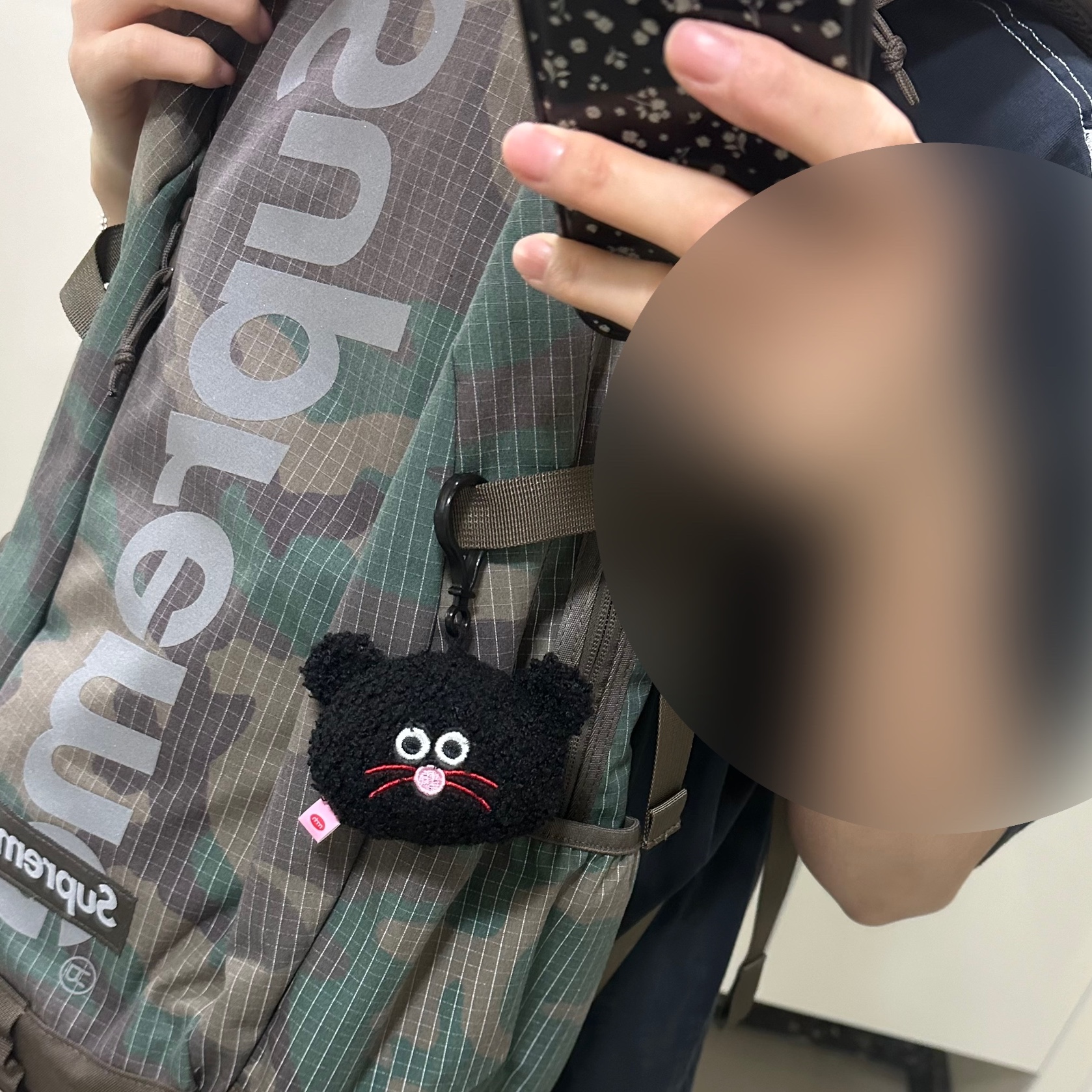 Supreme Backpack Woodland Camo - 24SS 착용 스타일